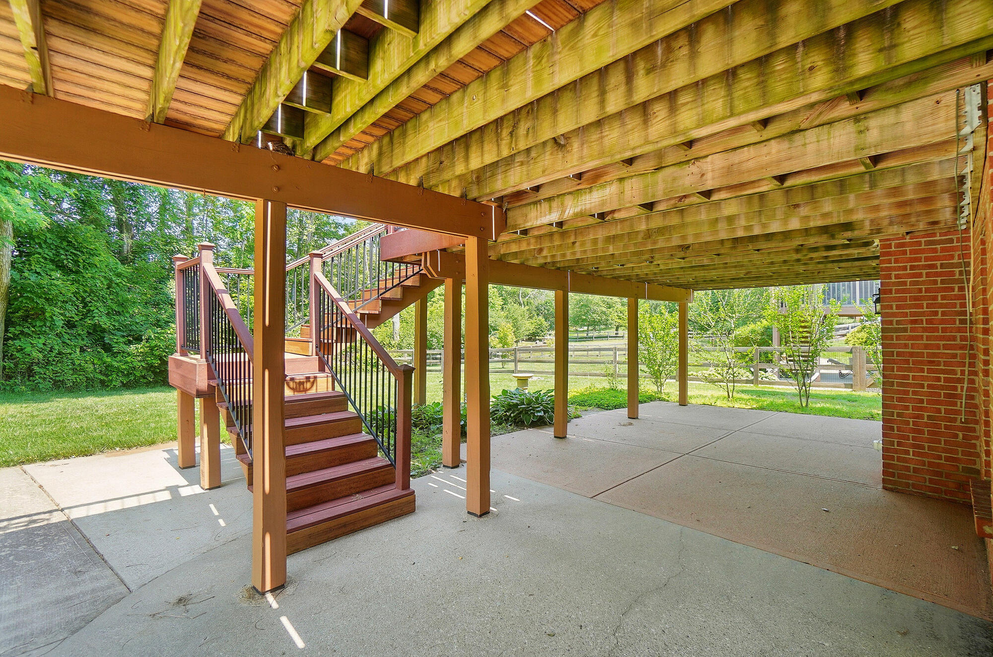 6773 Edgewood Drive