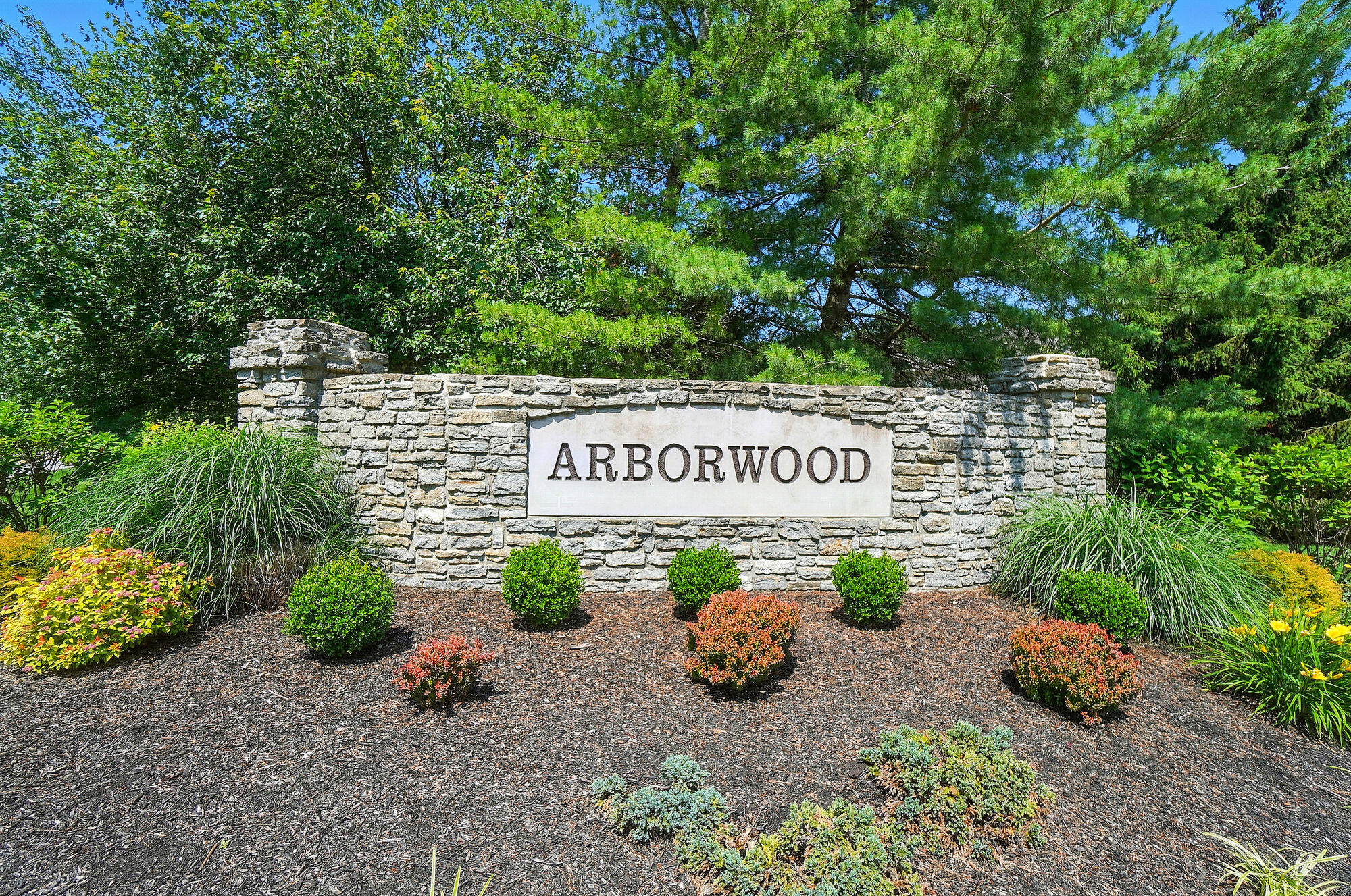 6773 Edgewood Drive