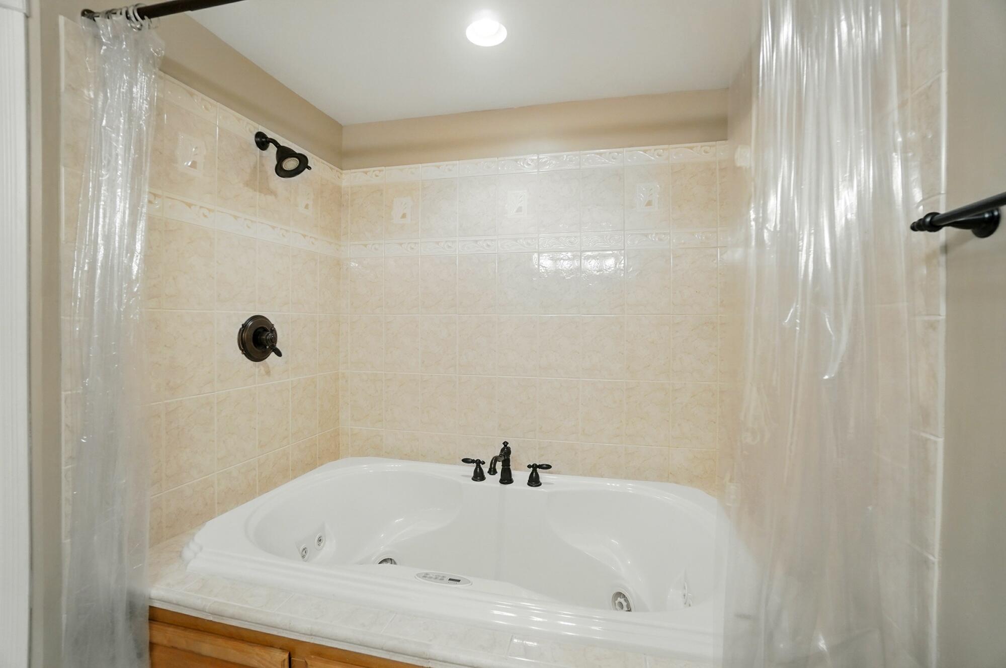 6773 Edgewood Drive