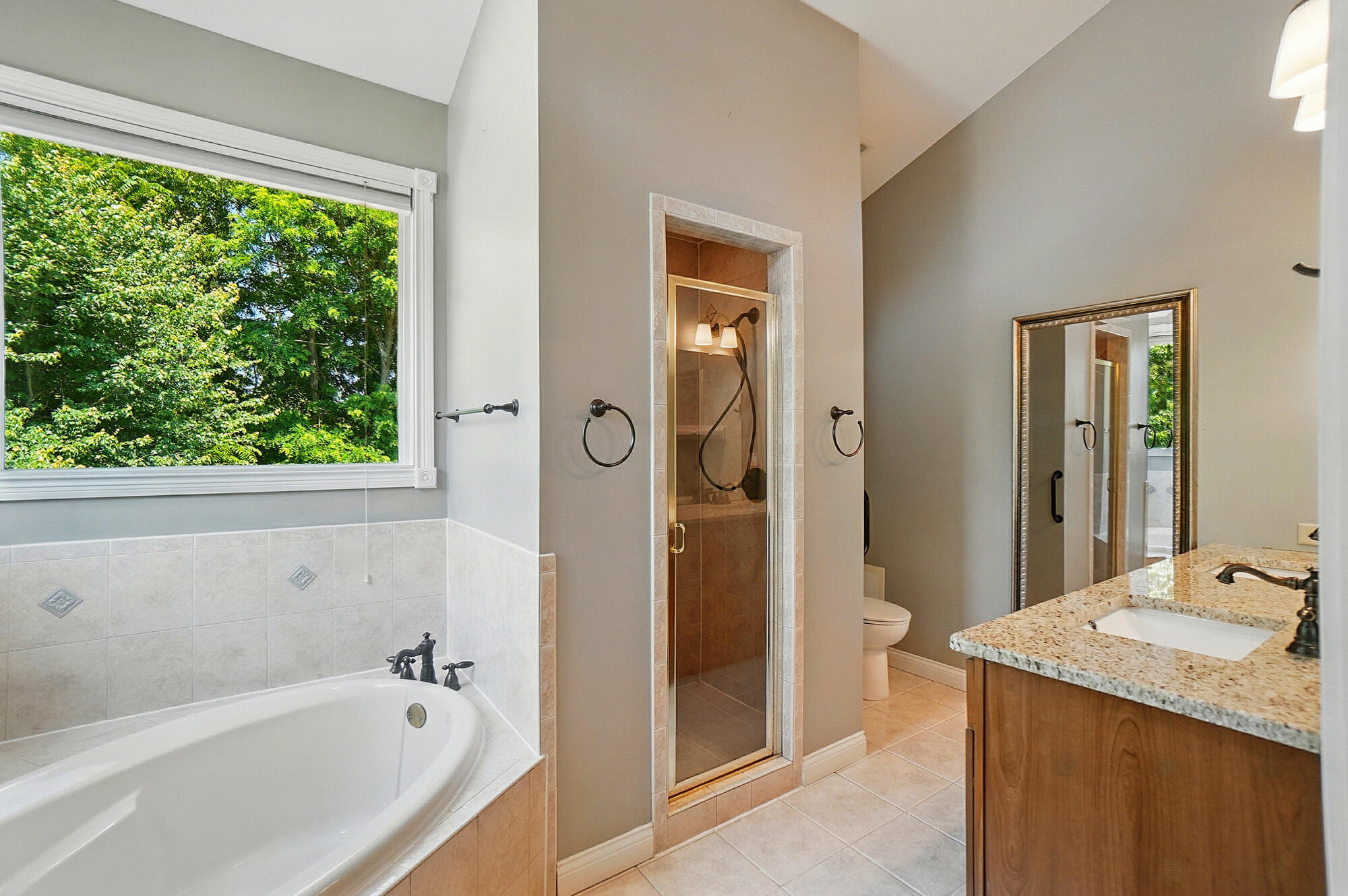 6773 Edgewood Drive
