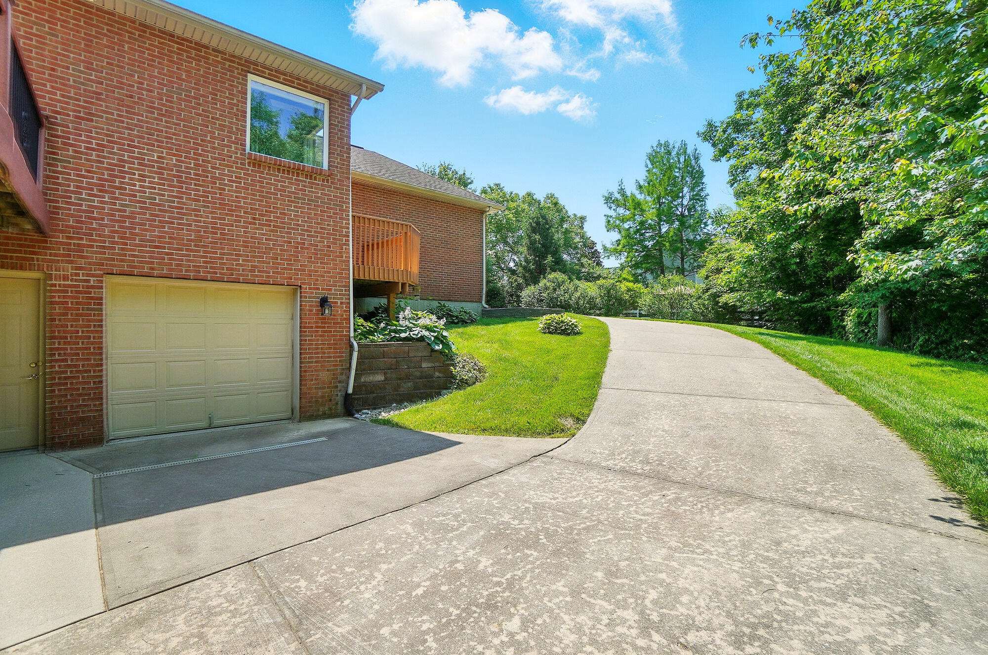 6773 Edgewood Drive