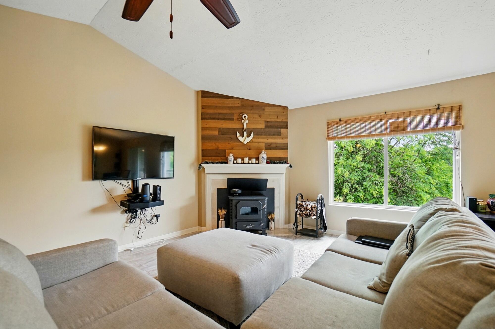 1460 Taramore Drive, 302
