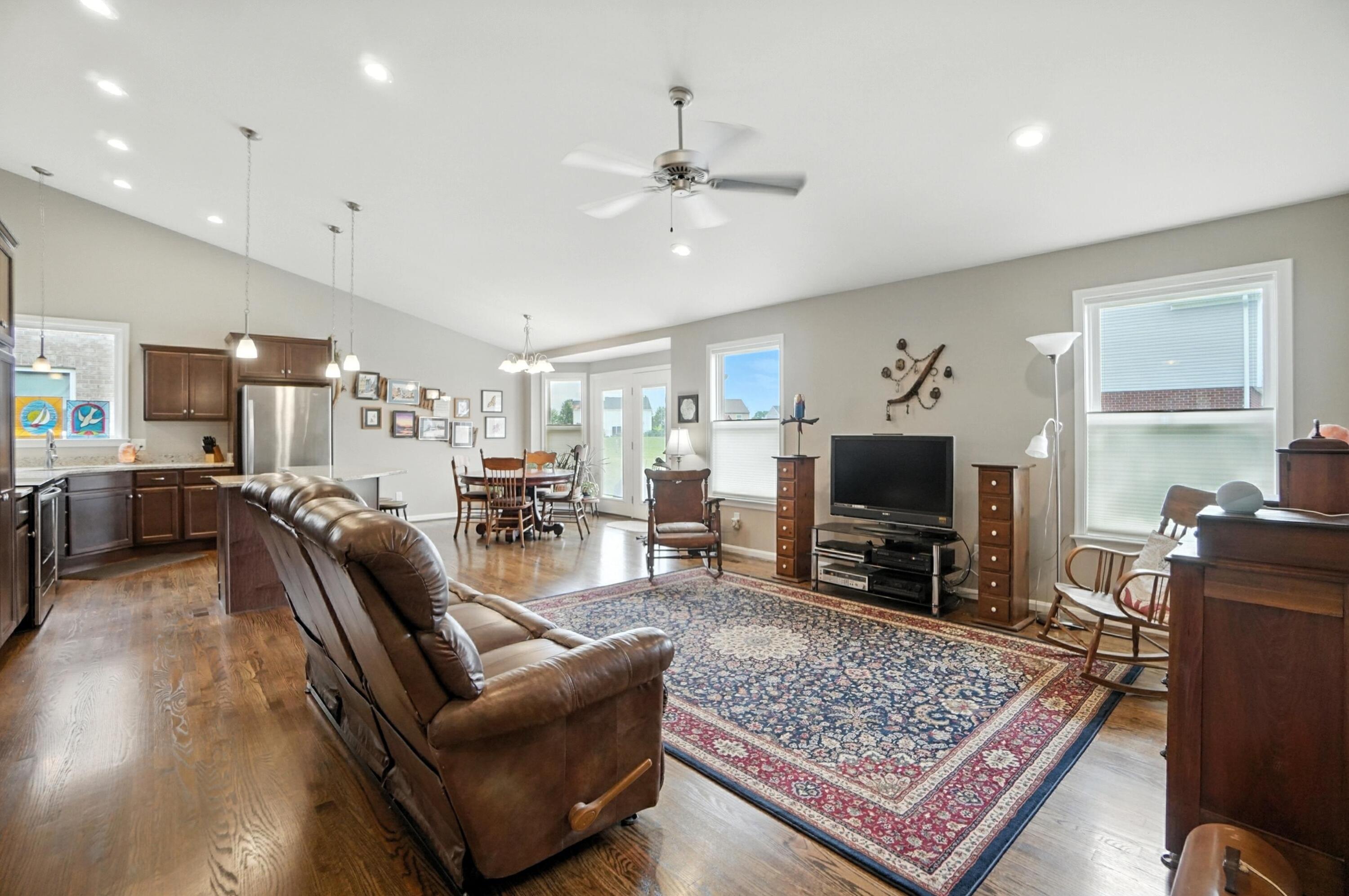 1818 Bramble Court