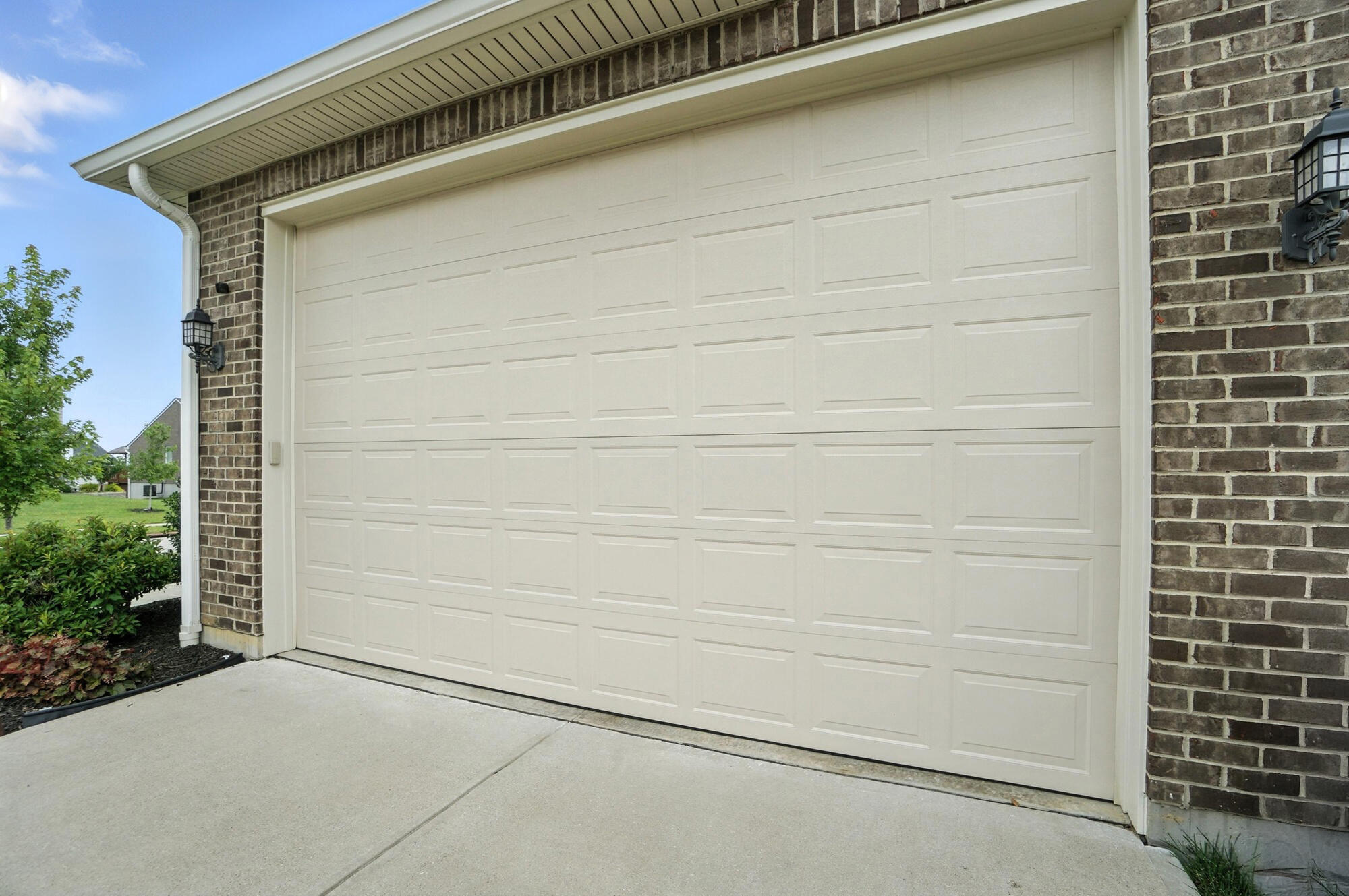 1818 Bramble Court