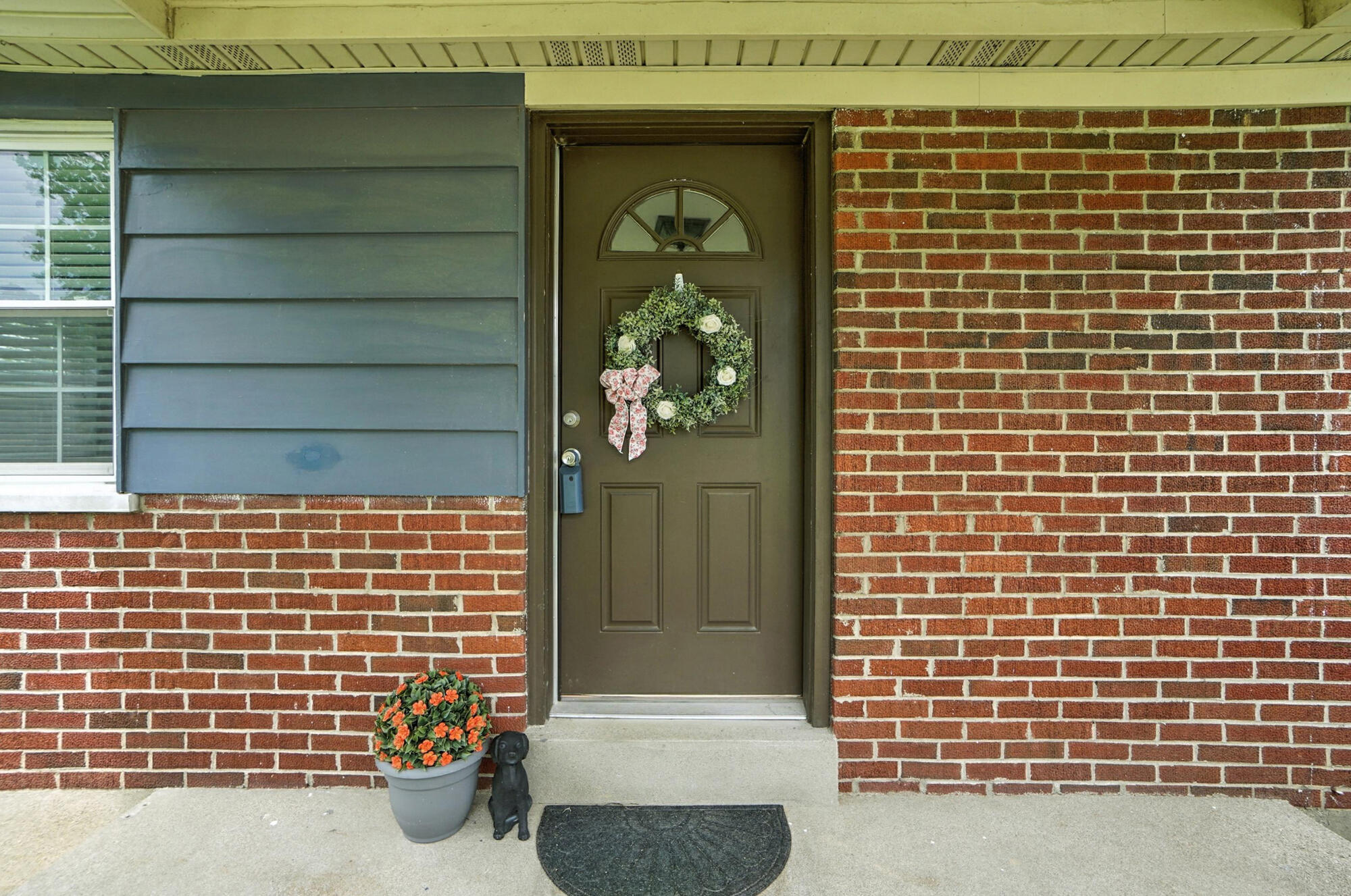 2833 Coral Drive