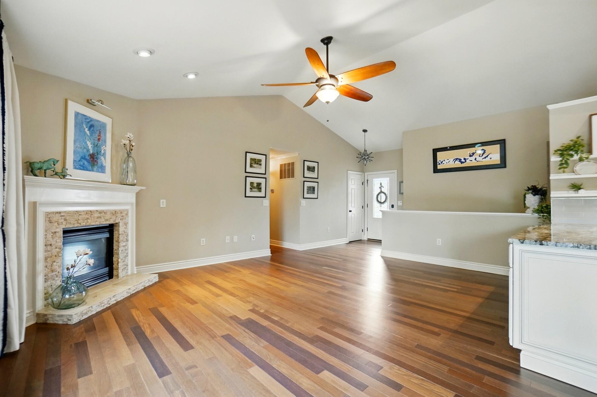 2642 Sterling Trace