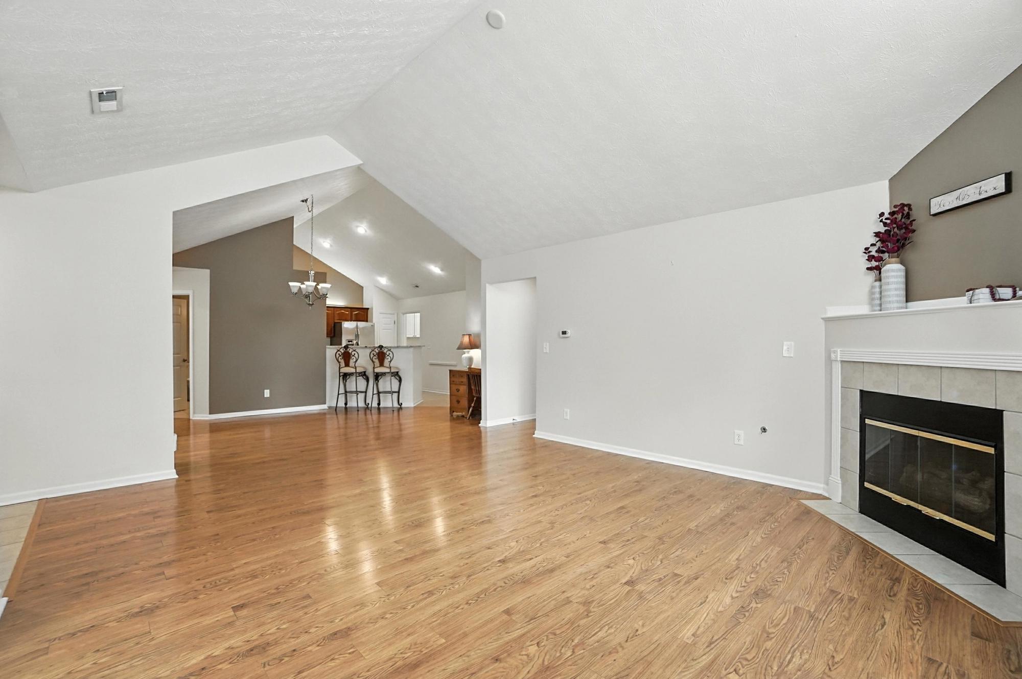 9100 Timberbrook Lane, C