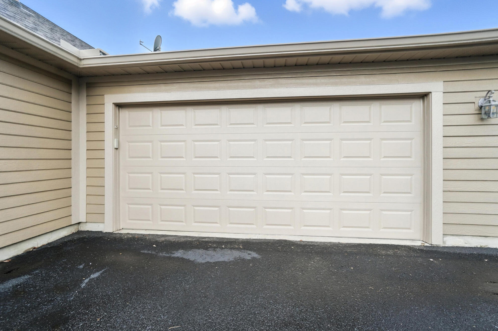 9100 Timberbrook Lane, C