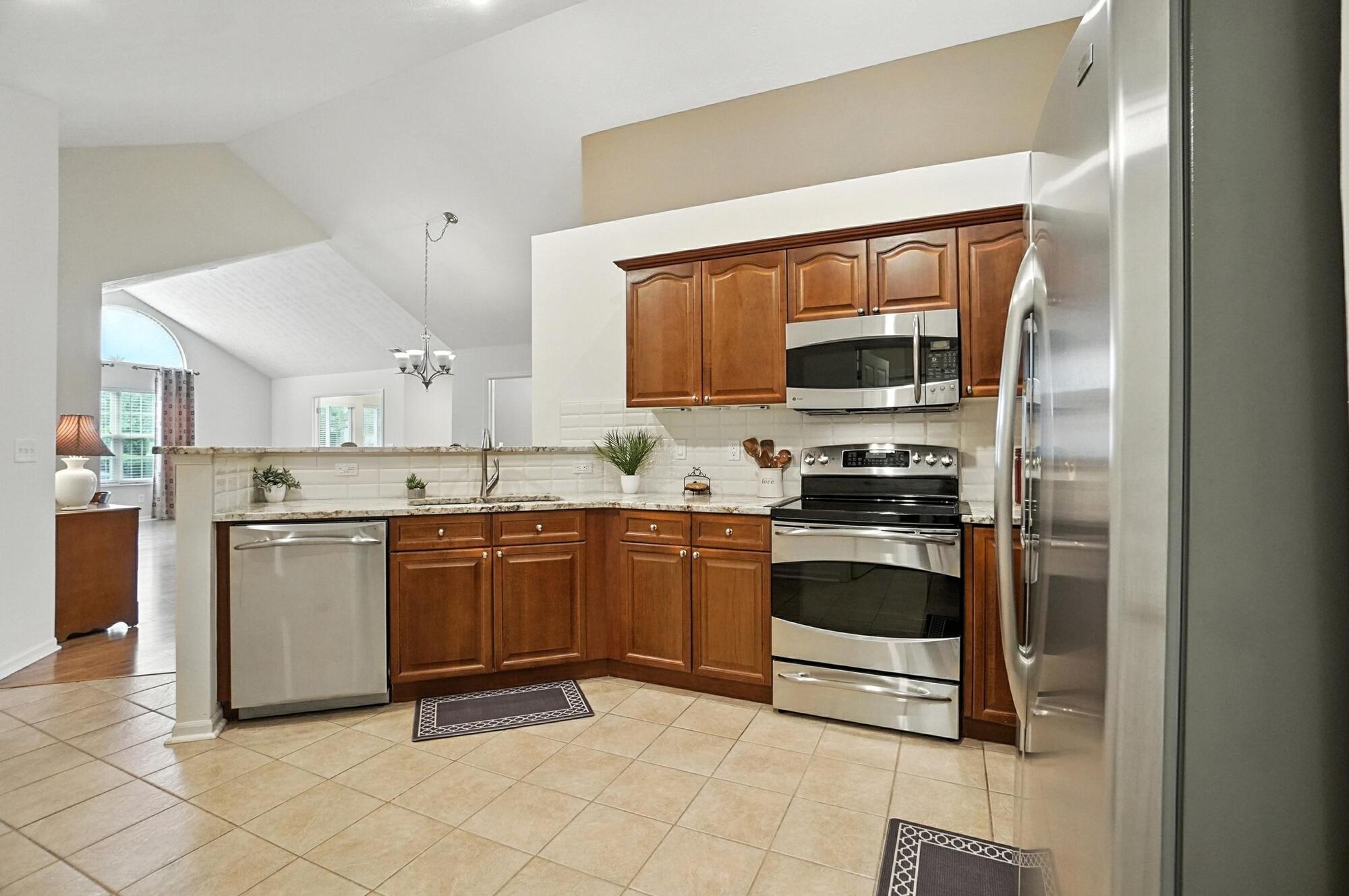 9100 Timberbrook Lane, C