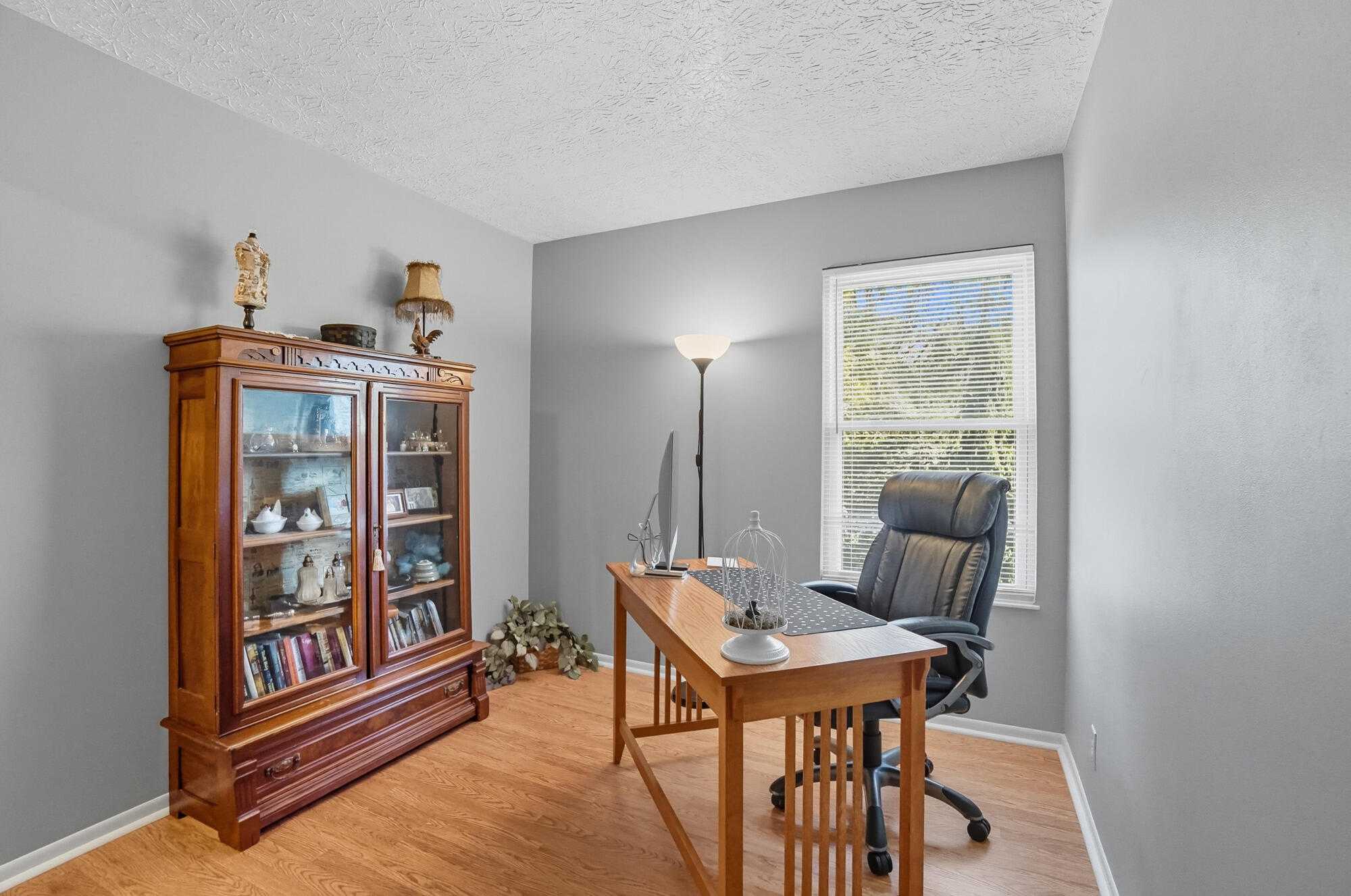 6214 Ridgewood Court, Florence