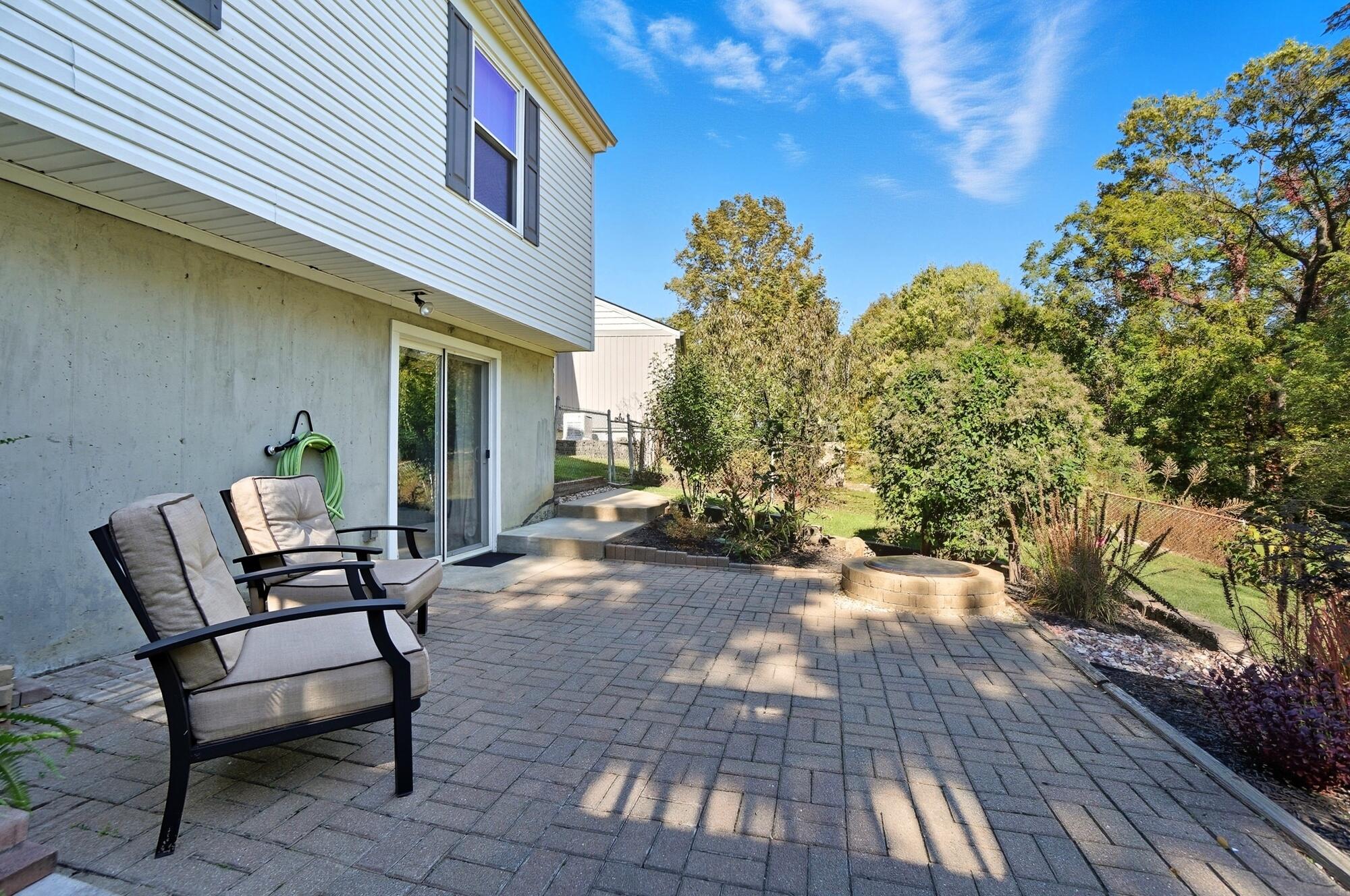 6214 Ridgewood Court, Florence