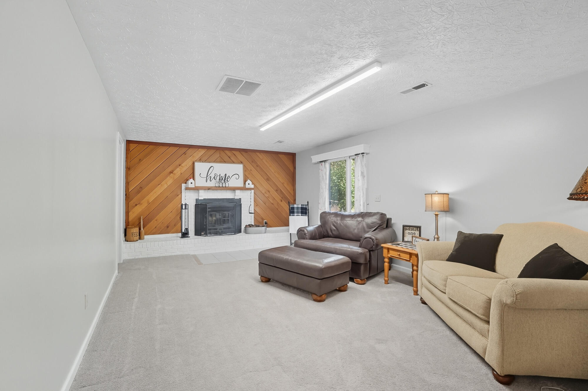 6214 Ridgewood Court, Florence