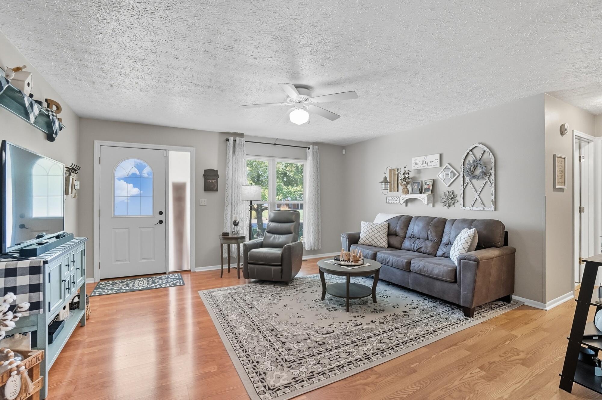 6214 Ridgewood Court, Florence