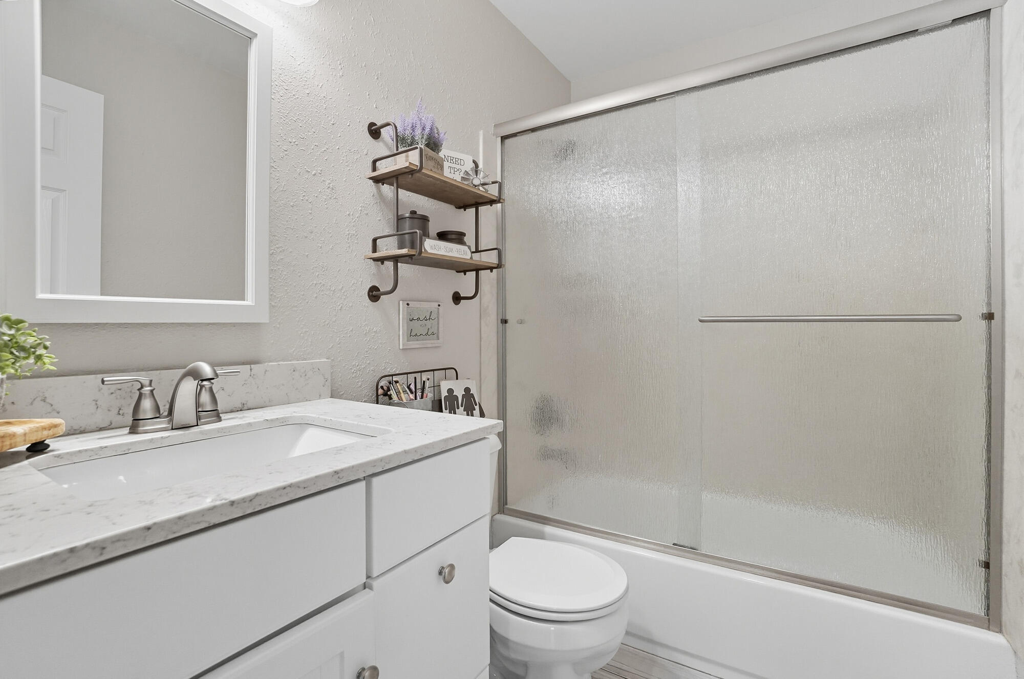 6214 Ridgewood Court, Florence