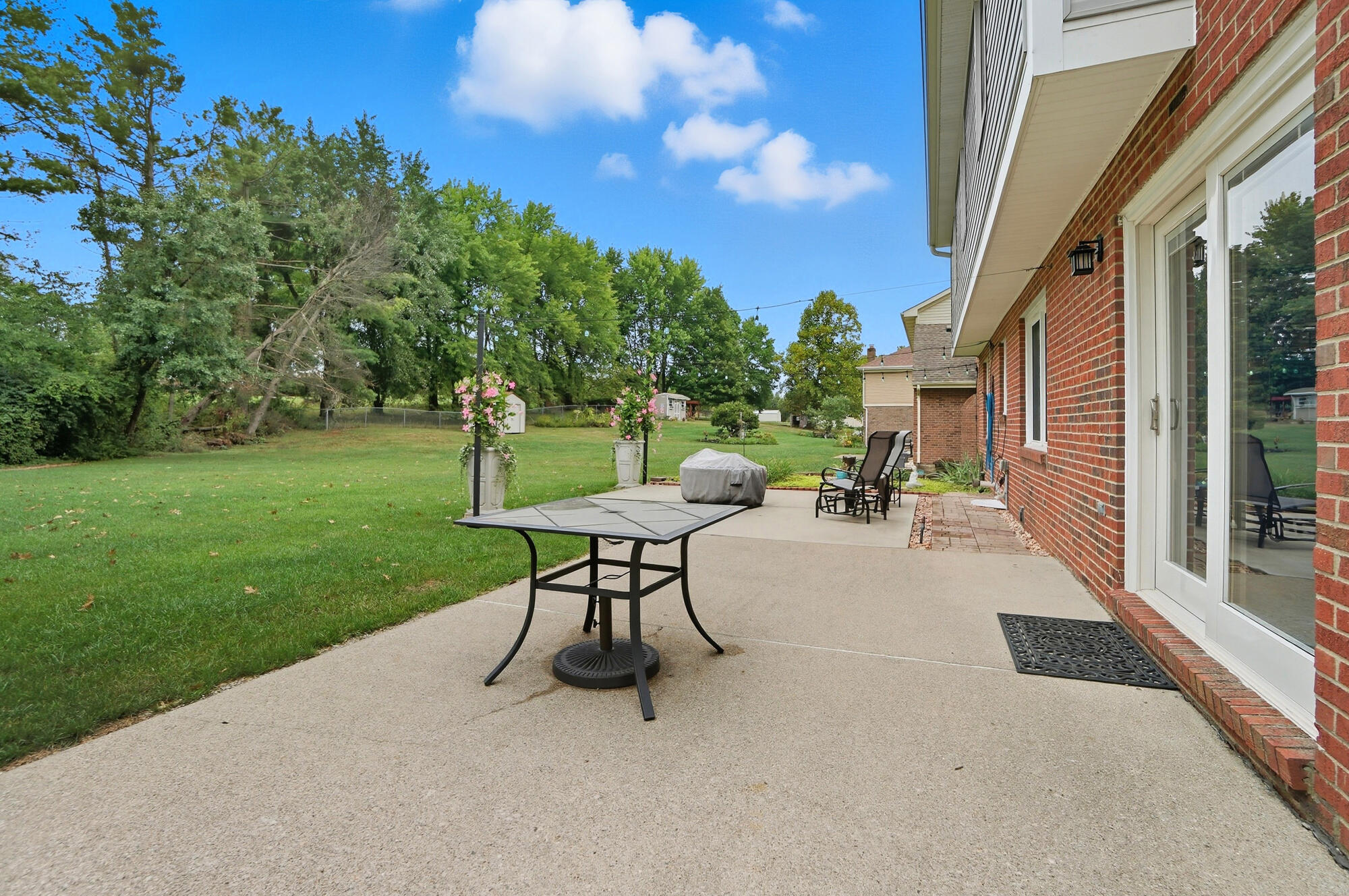 1316 Ashford Drive, Florence