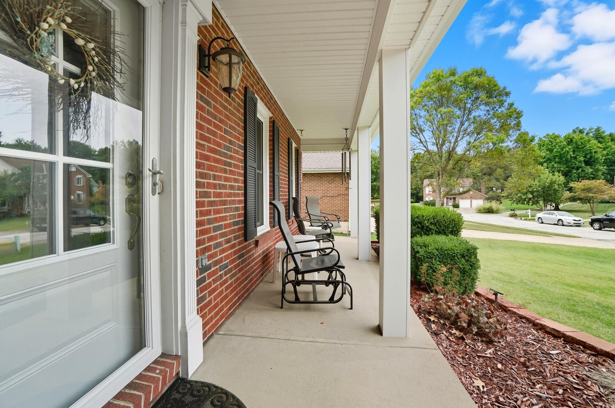 1316 Ashford Drive, Florence