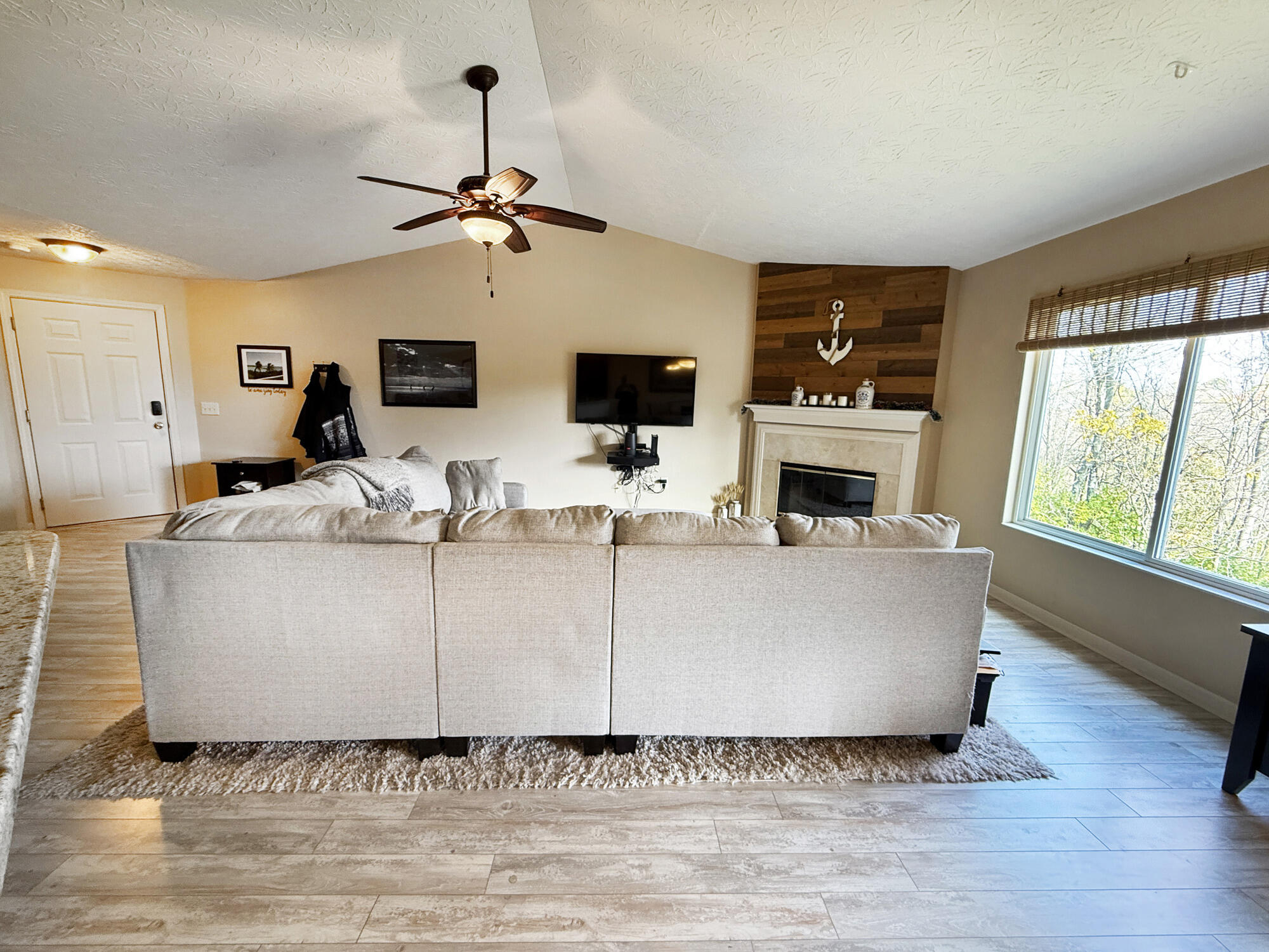 1460 Taramore Drive, 302