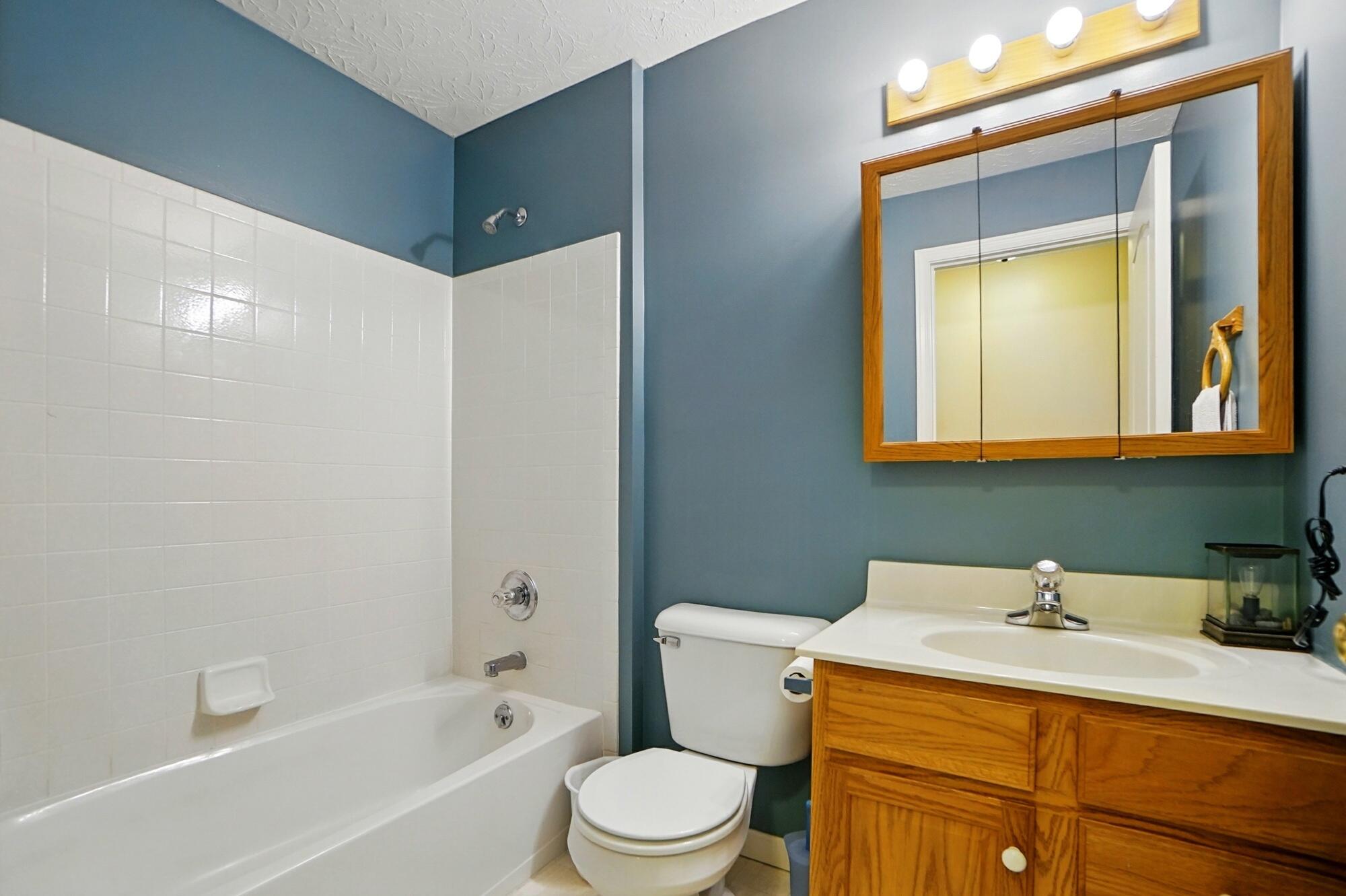 1460 Taramore Drive, 302