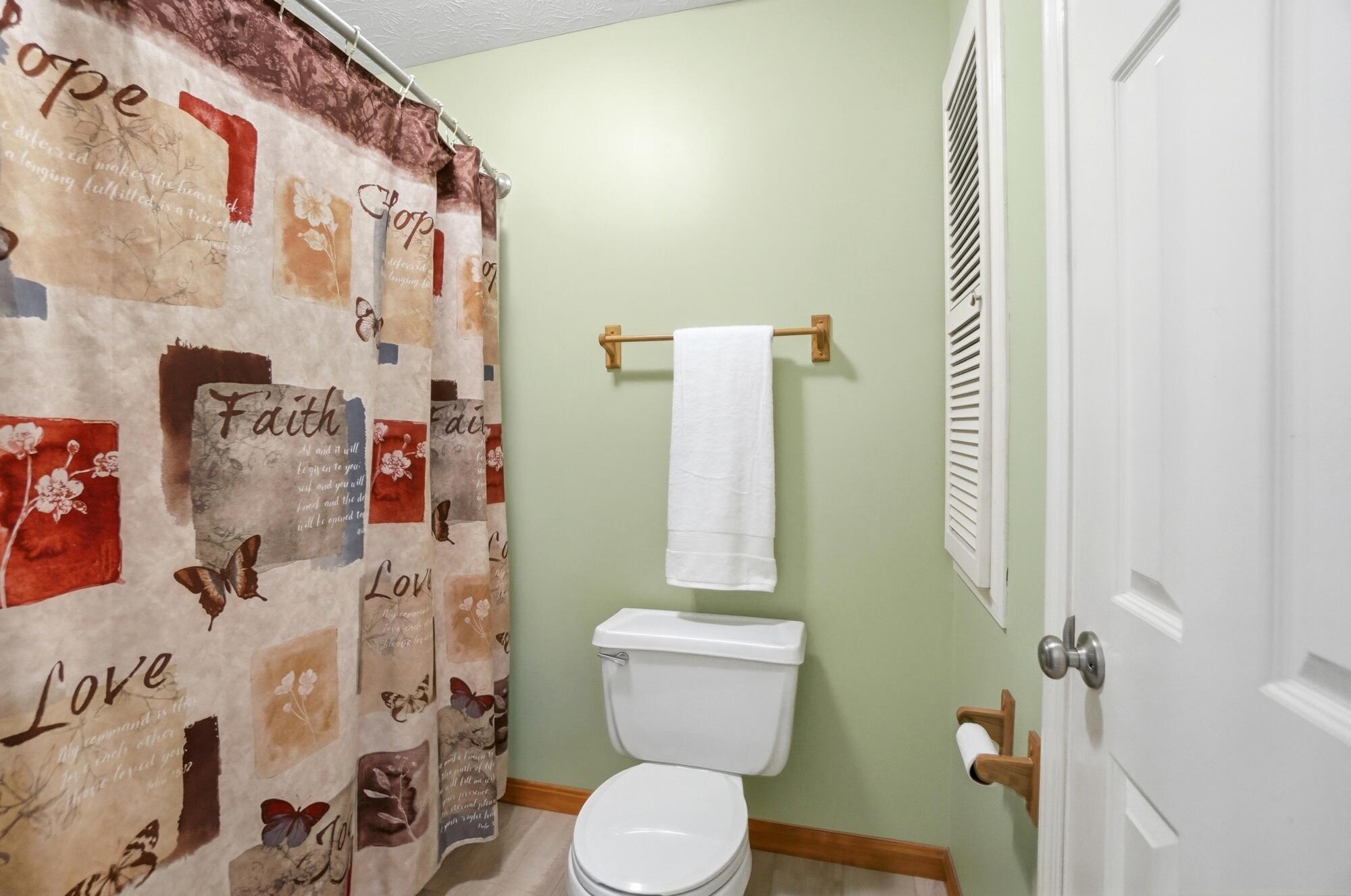 3190 Taylor Creek Drive