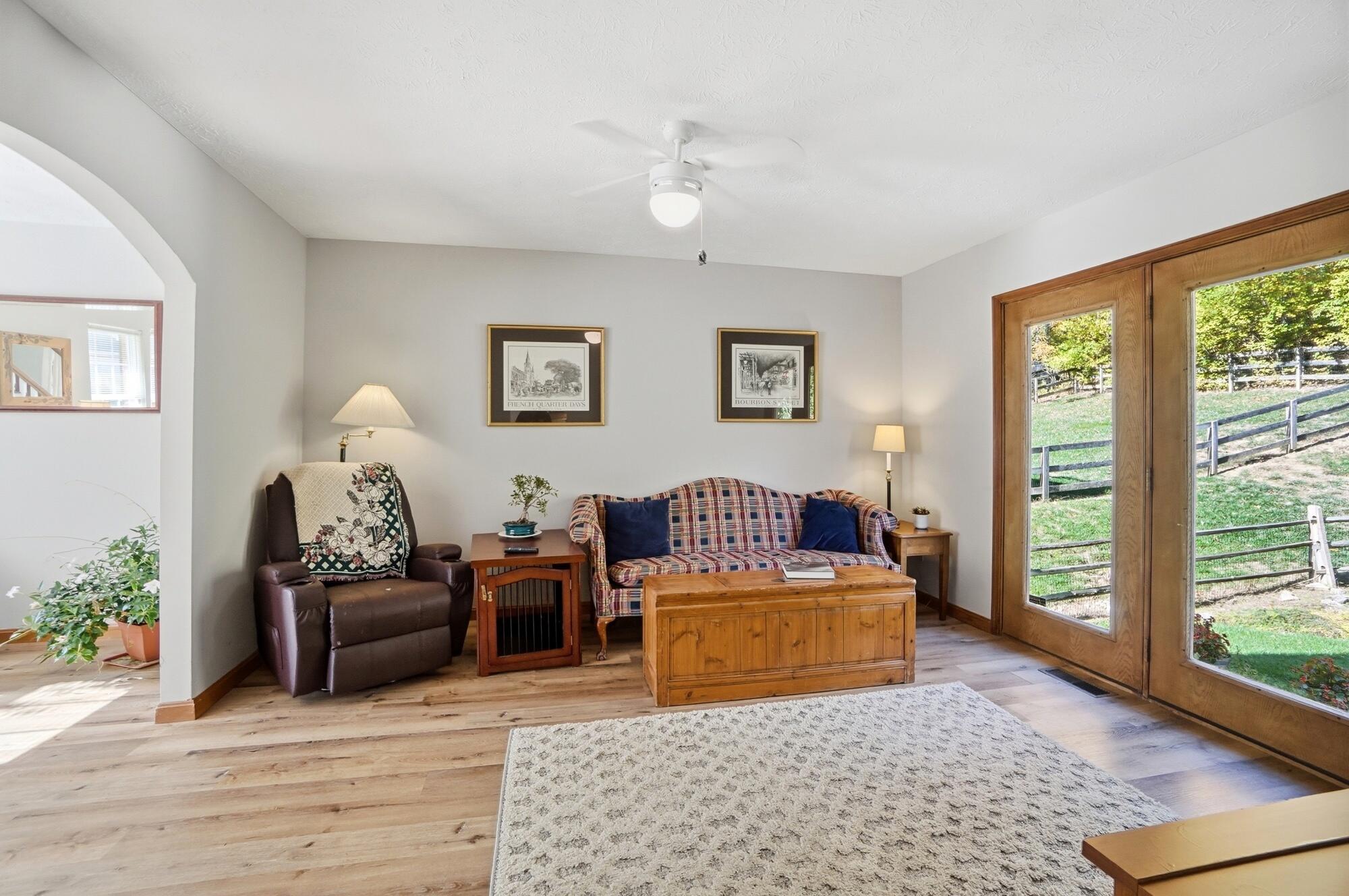 3190 Taylor Creek Drive