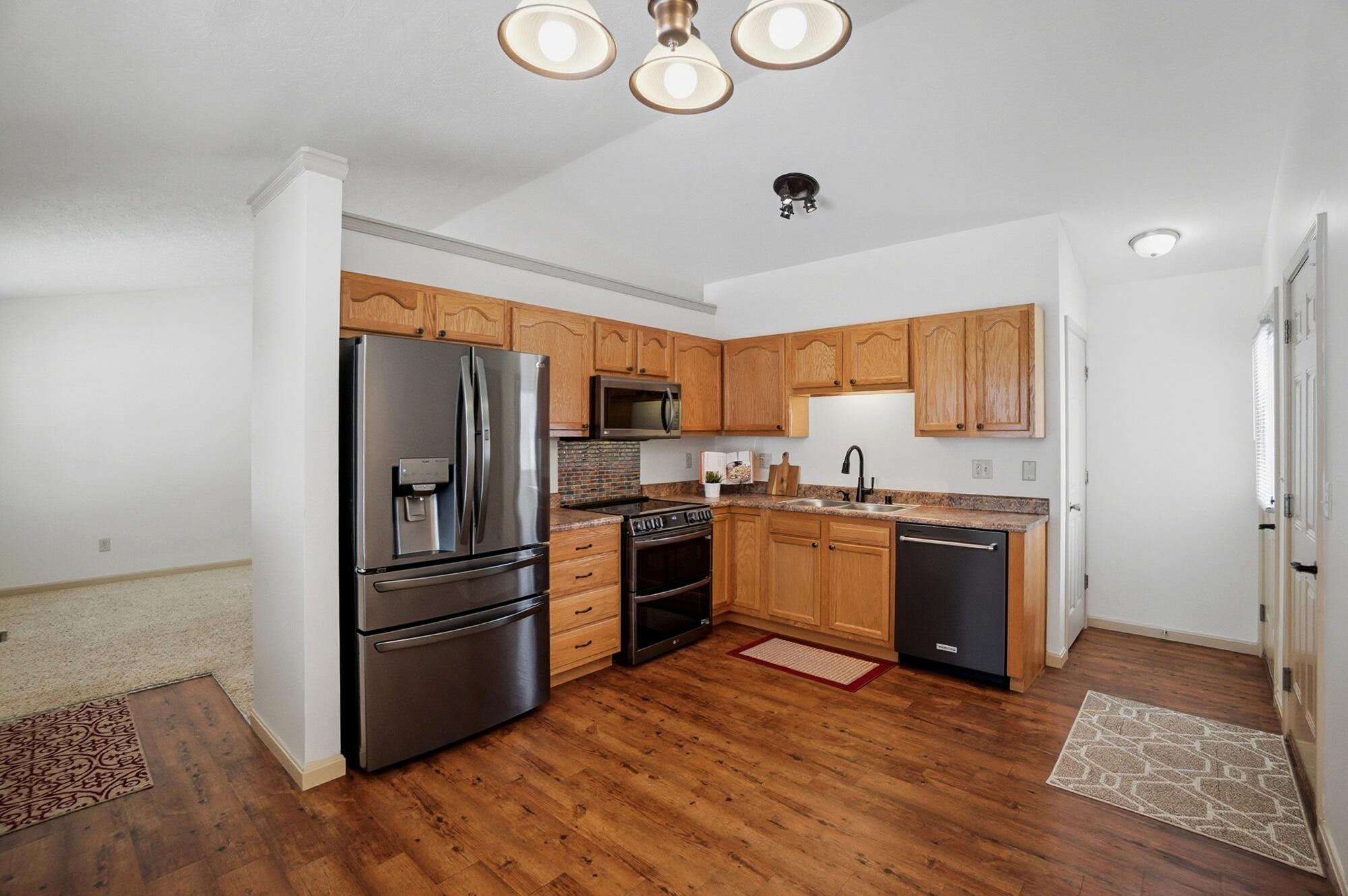 6716 Gordon Boulevard