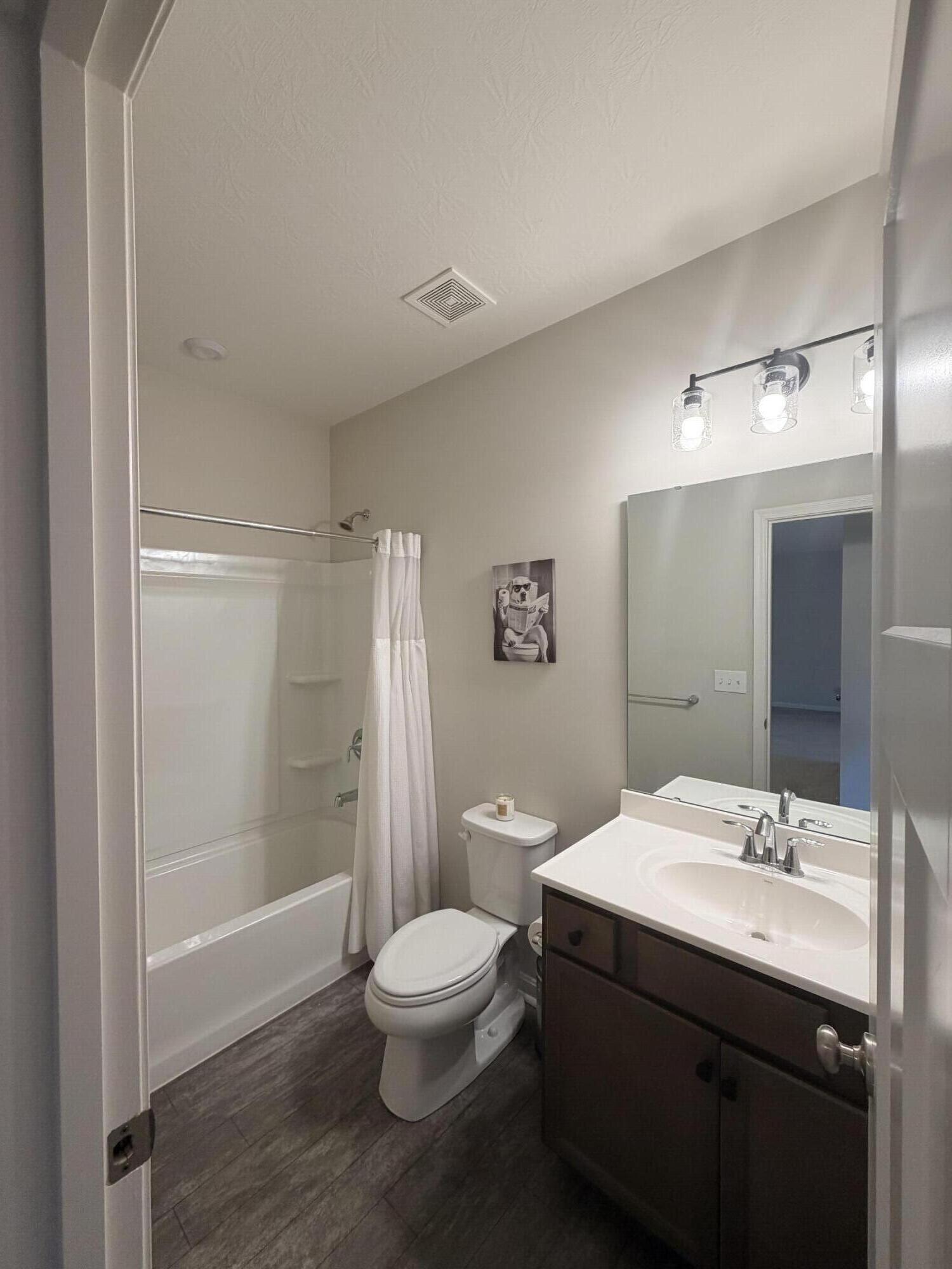 644 Morven Park Drive, 5F