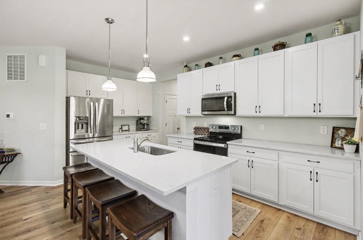 644 Morven Park Drive, 5F