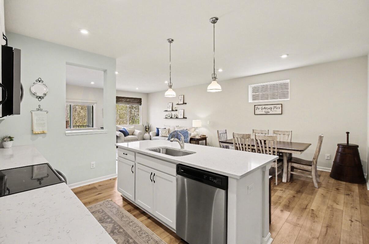 644 Morven Park Drive, 5F