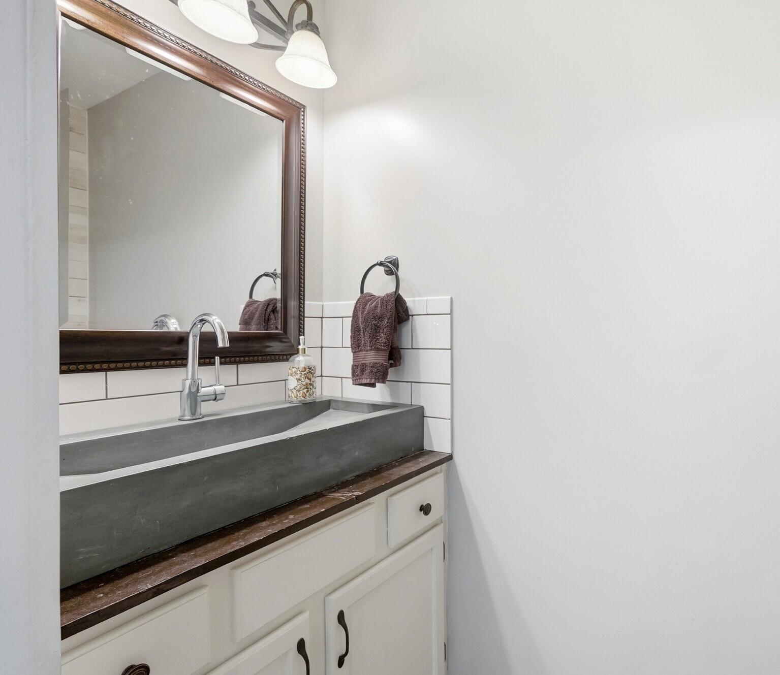 1087 Bold Forbes Court