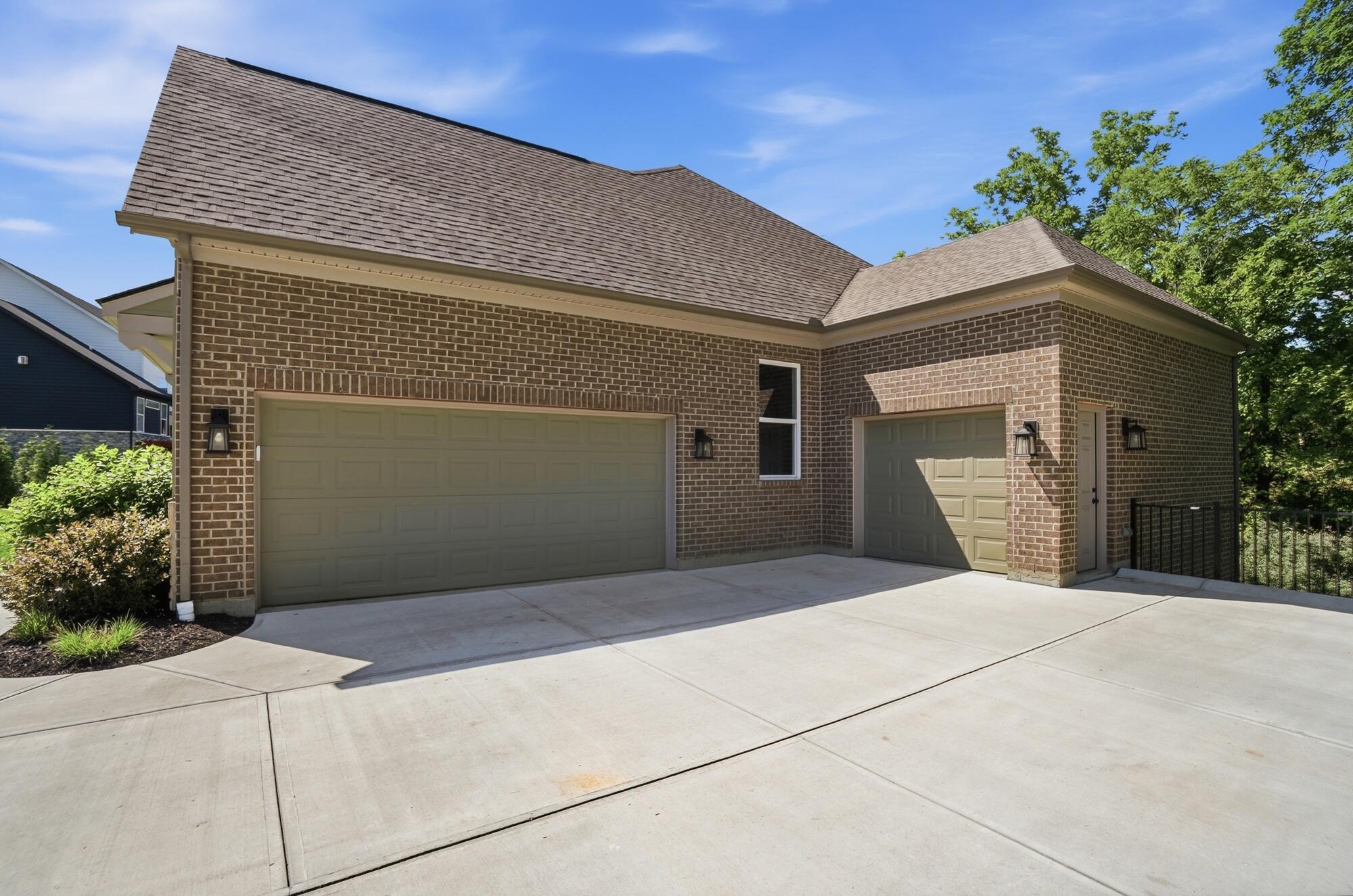 605 Coaltown Court