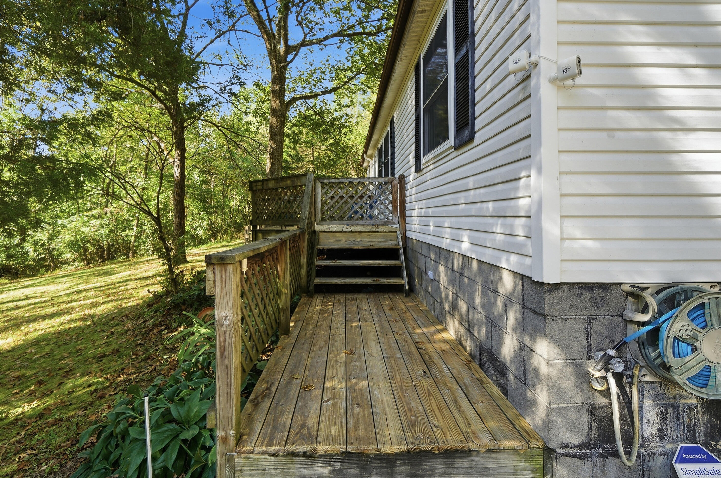 4242 Dale Williamson Road
