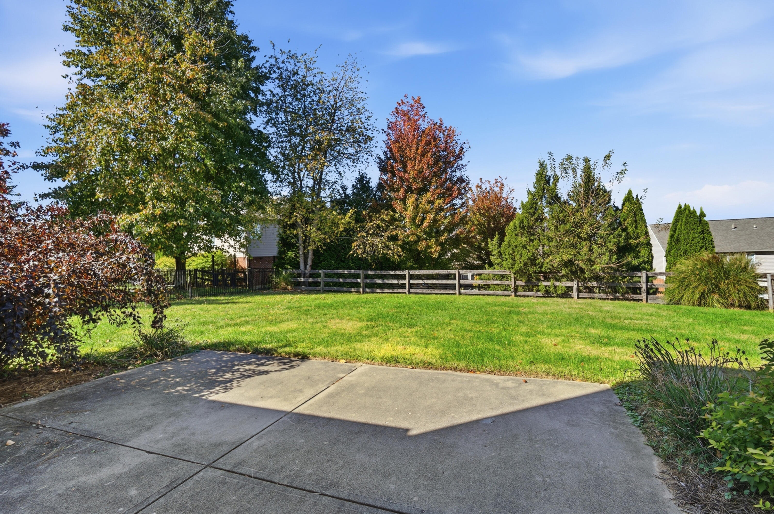 9845 Burleigh Lane