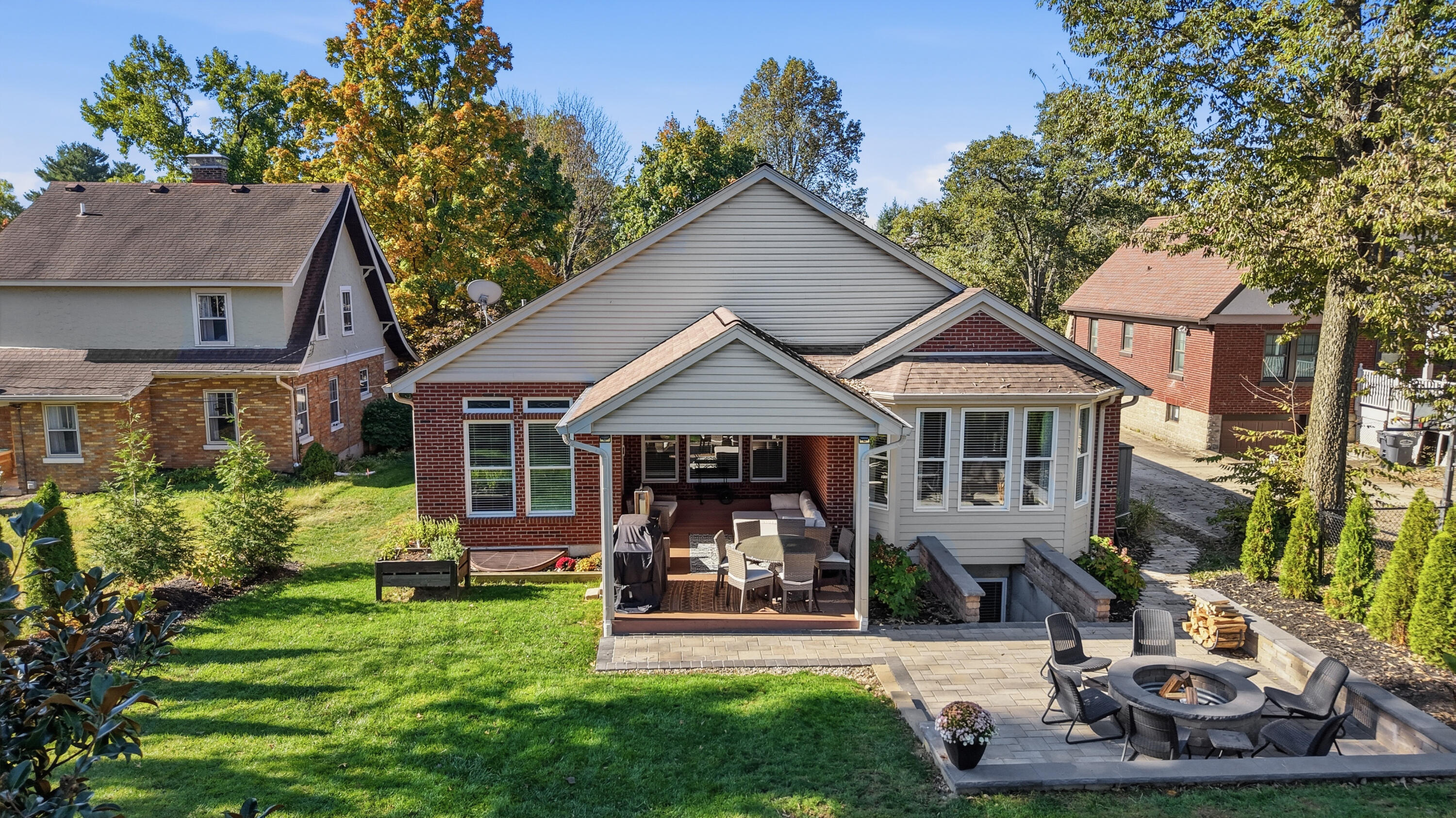 60 Arcadia Avenue