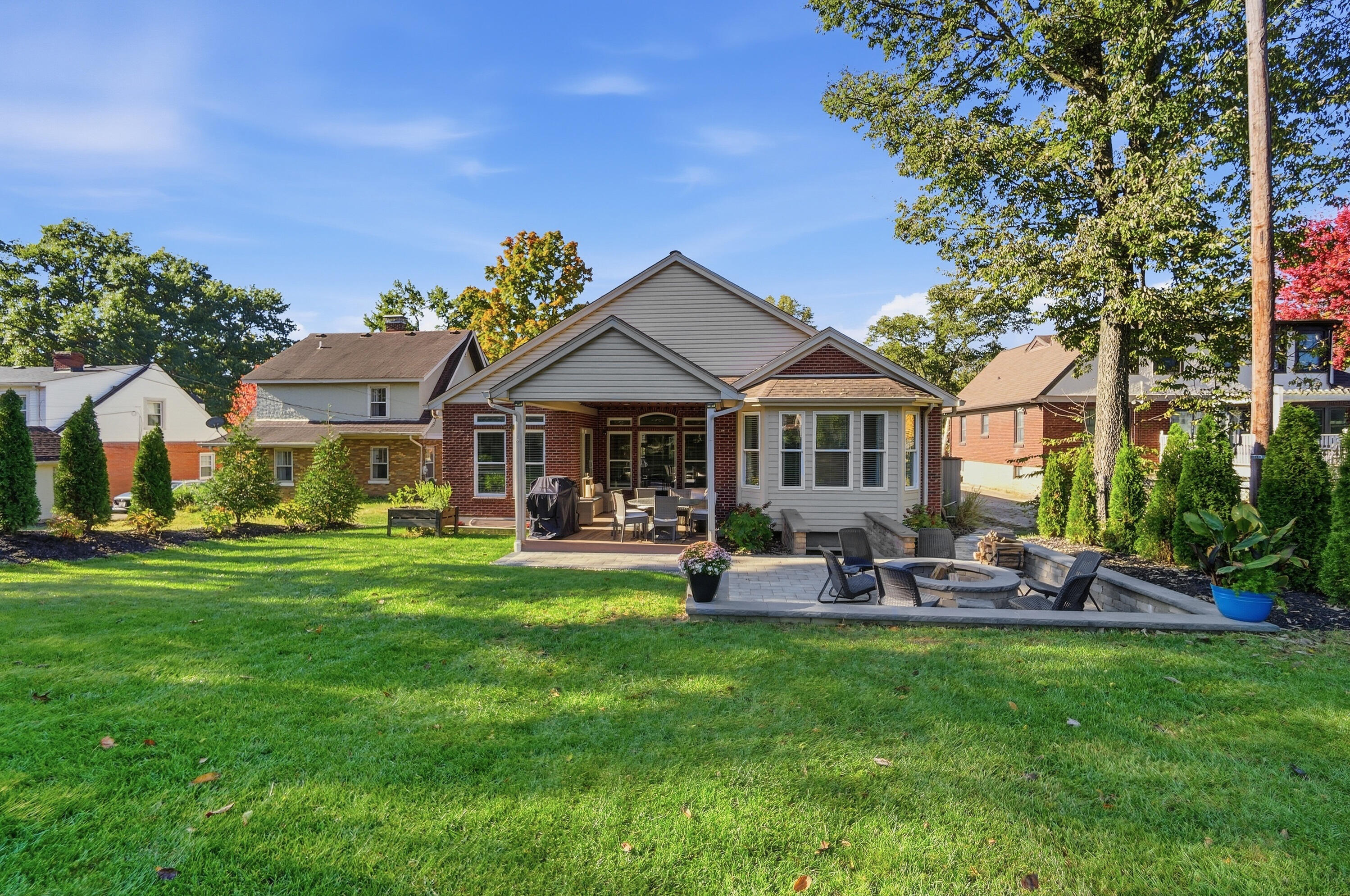 60 Arcadia Avenue
