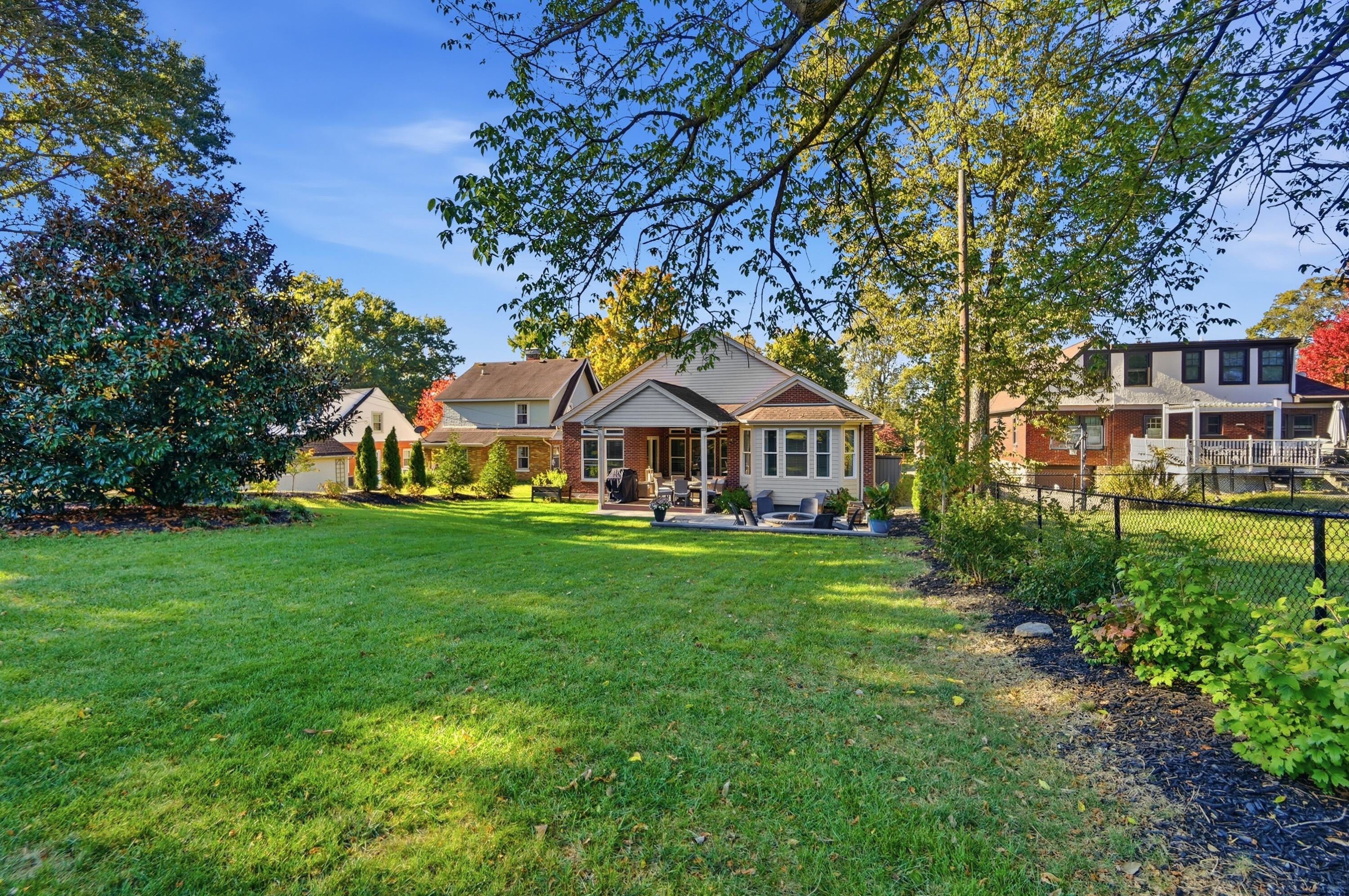 60 Arcadia Avenue