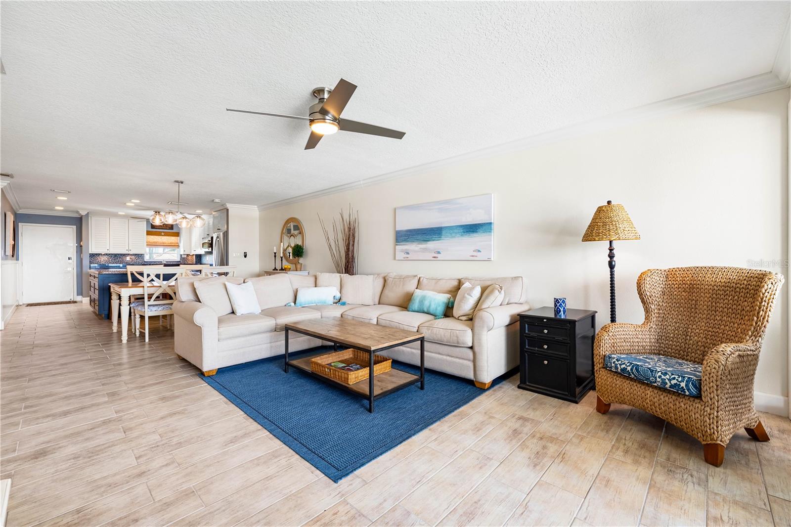 5600 BEACH WAY DR #304