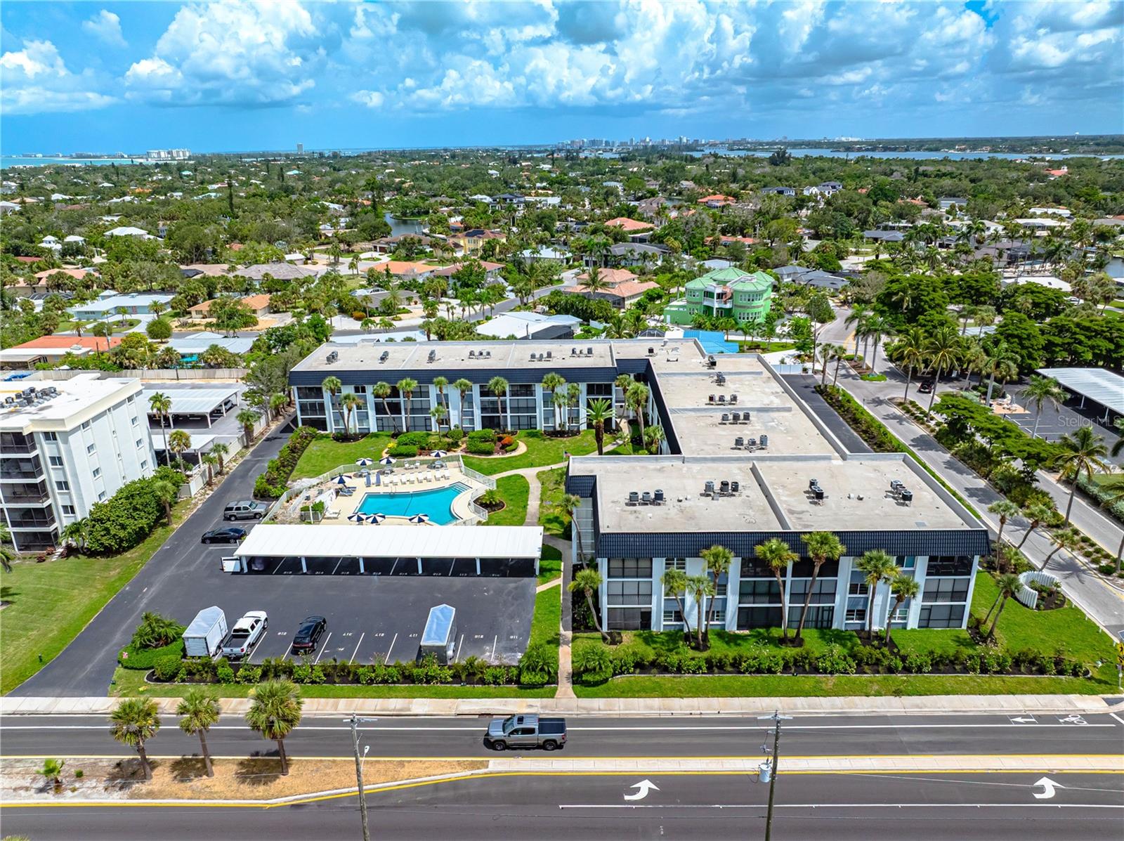 5600 BEACH WAY DR #304