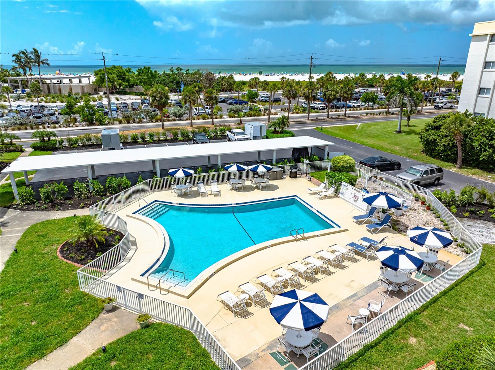 5600 BEACH WAY DR #304