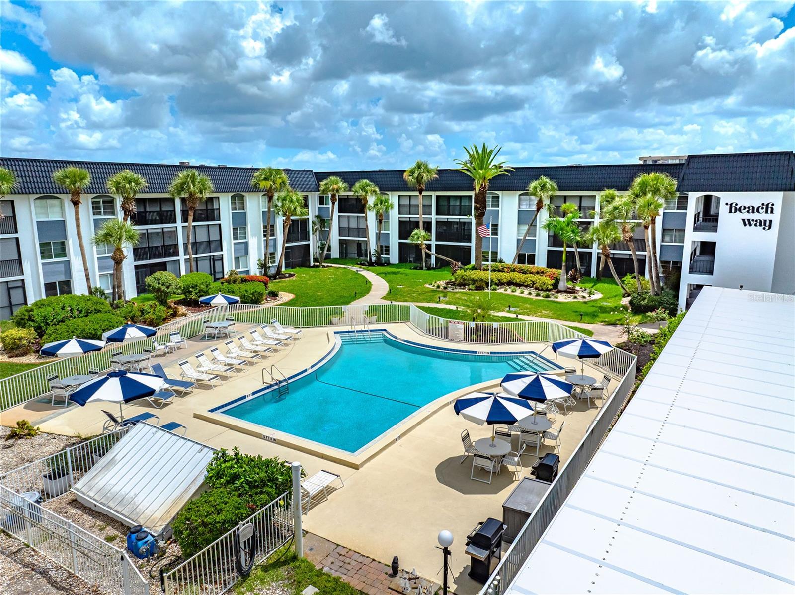 5600 BEACH WAY DR #304