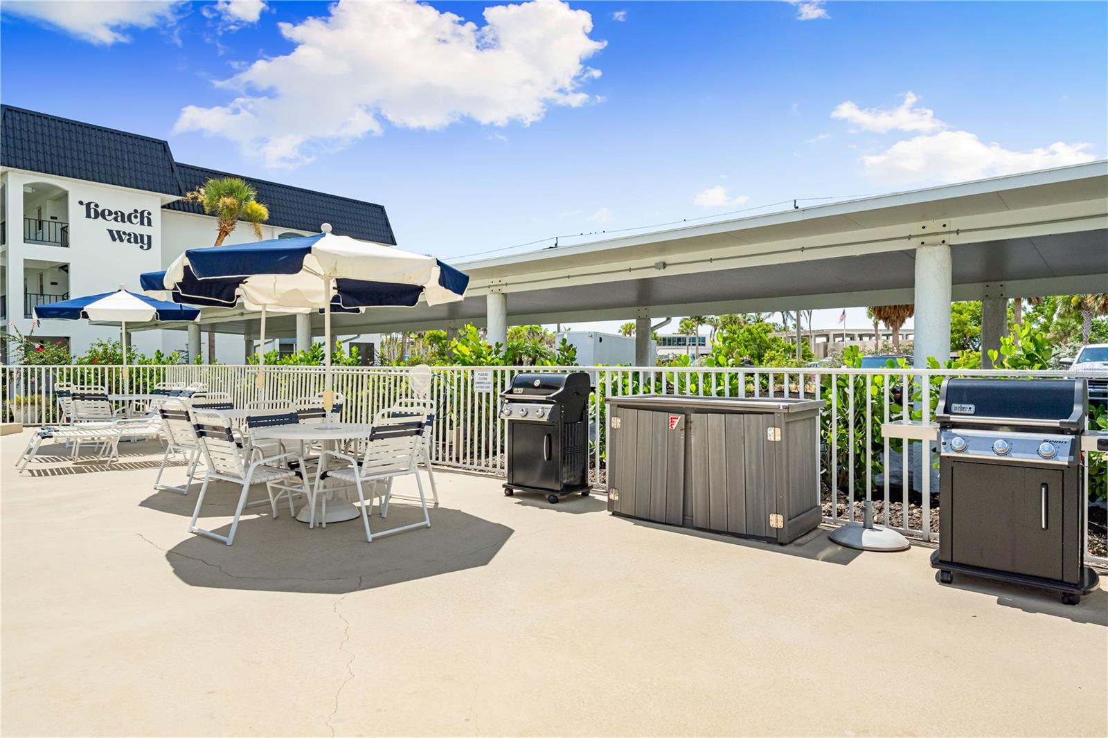 5600 BEACH WAY DR #304