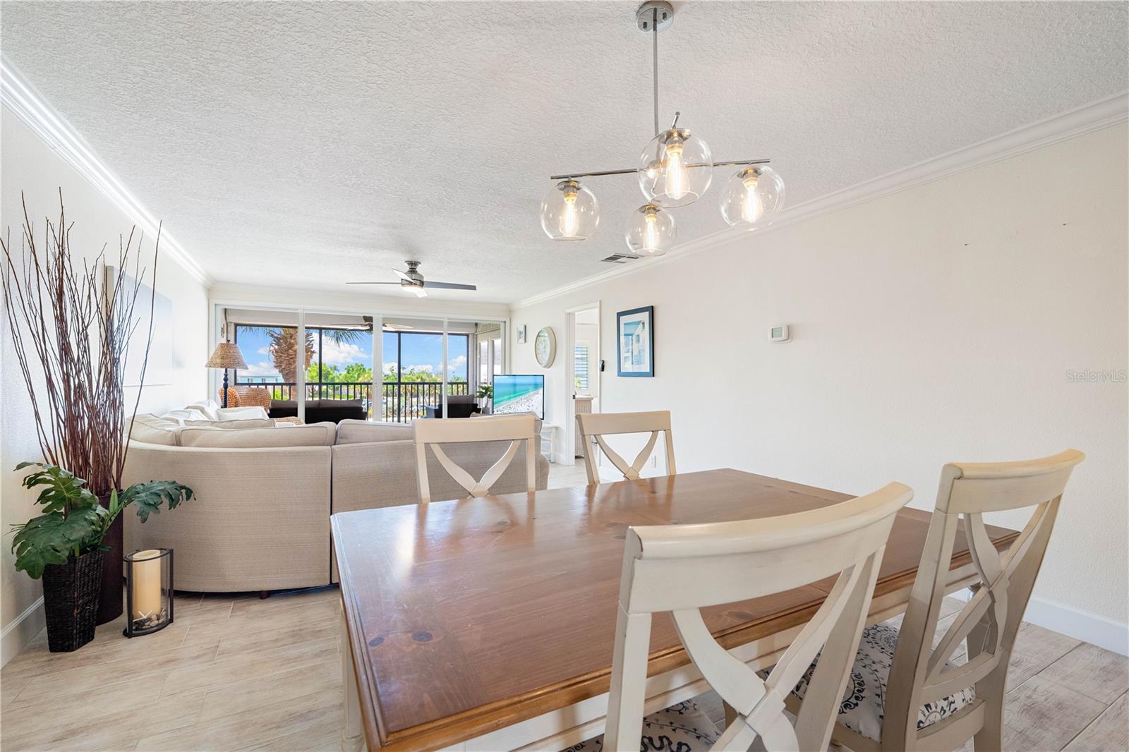 5600 BEACH WAY DR #304