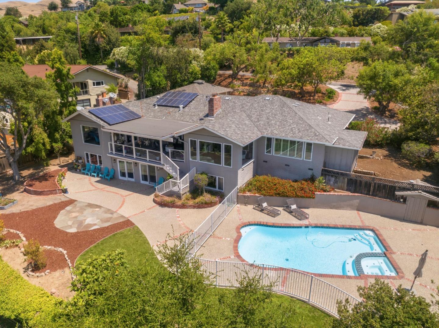15761 East Alta Vista Way