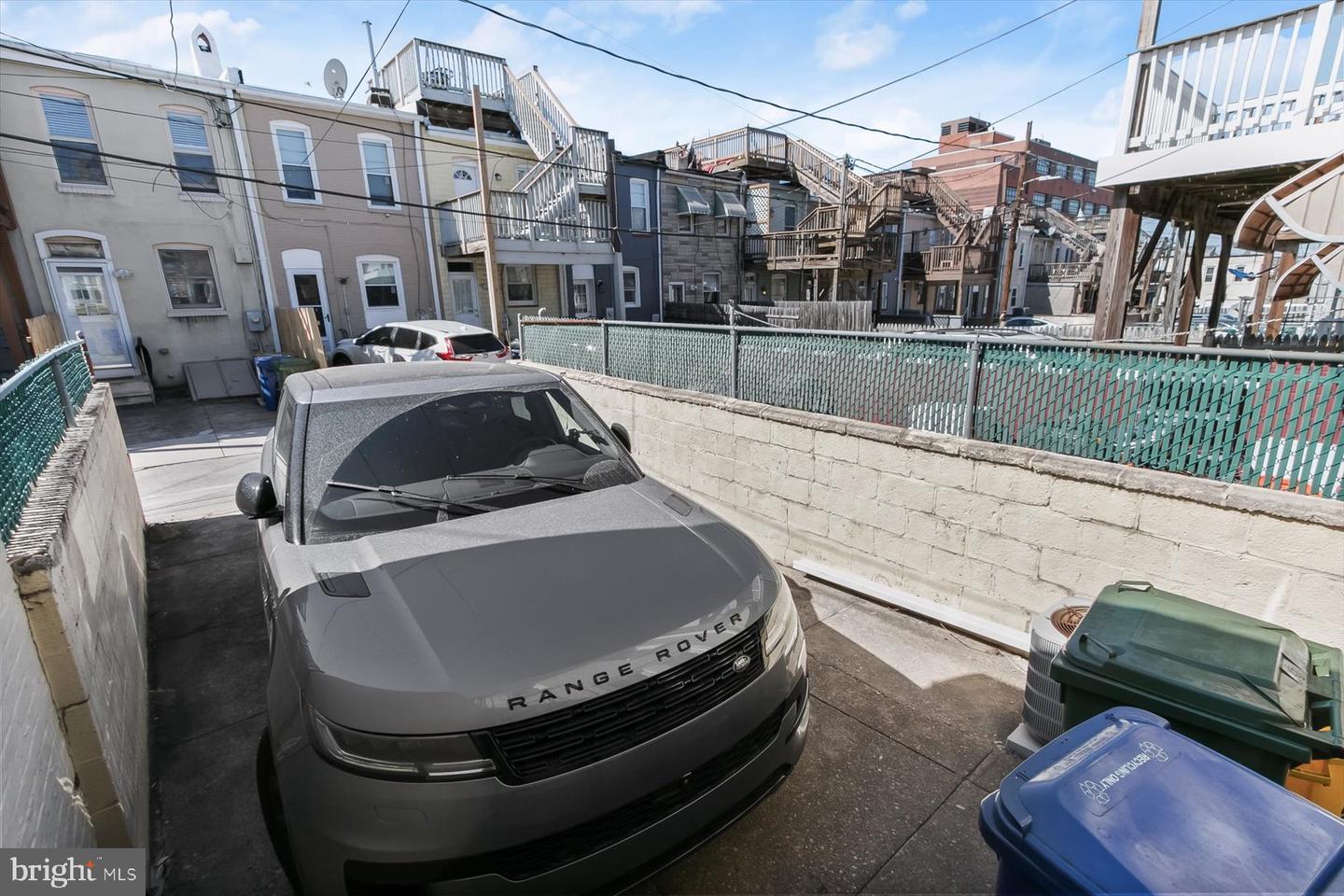 230 S East Ave