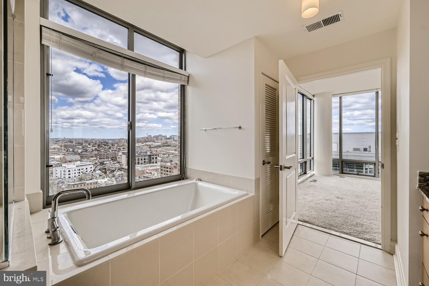 675 President St #1709