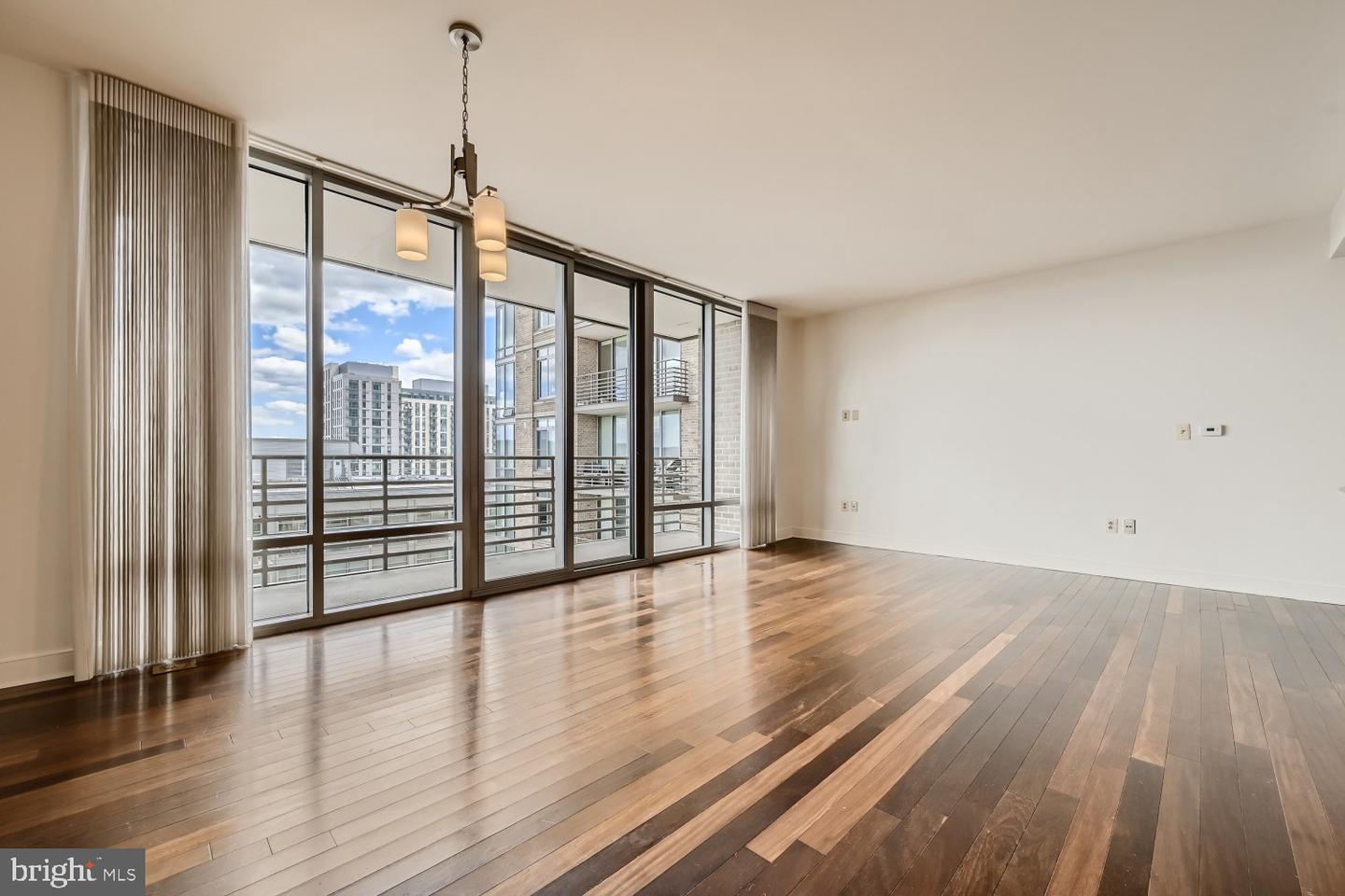 675 President St #1709
