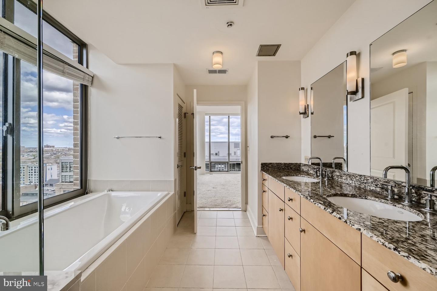675 President St #1709