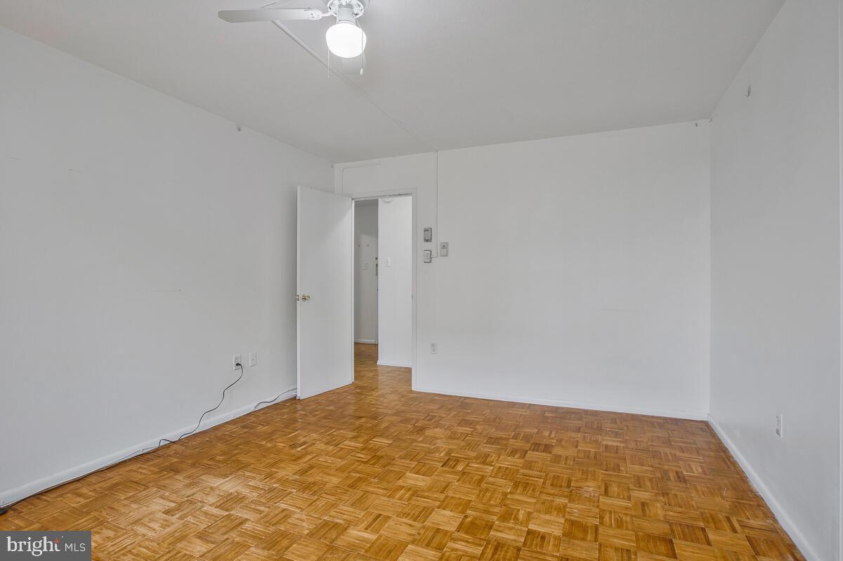 1 E University Pkwy #410