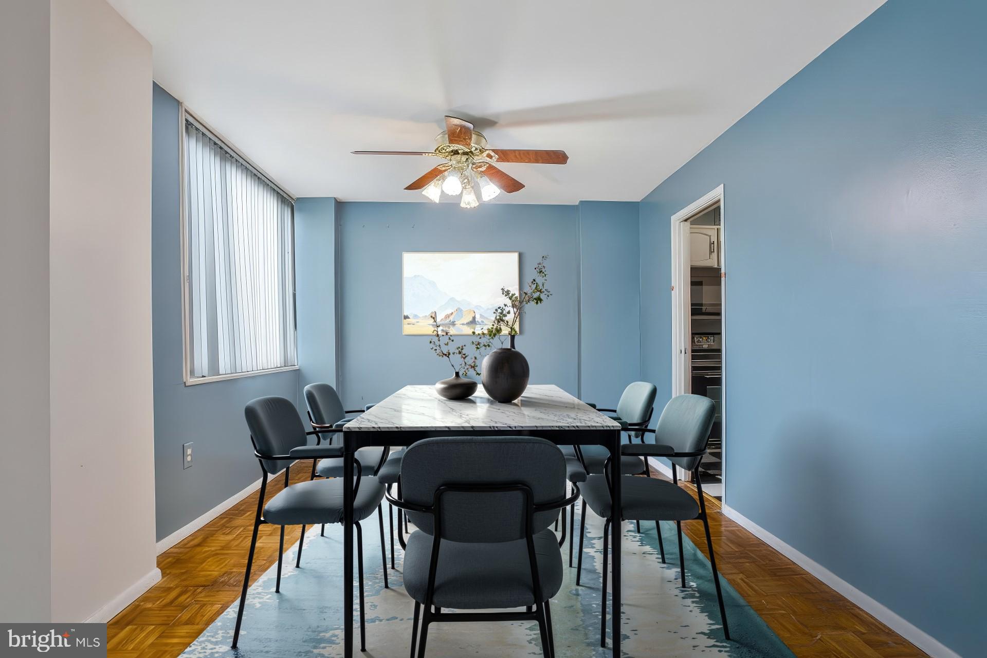 1 E University Pkwy #410