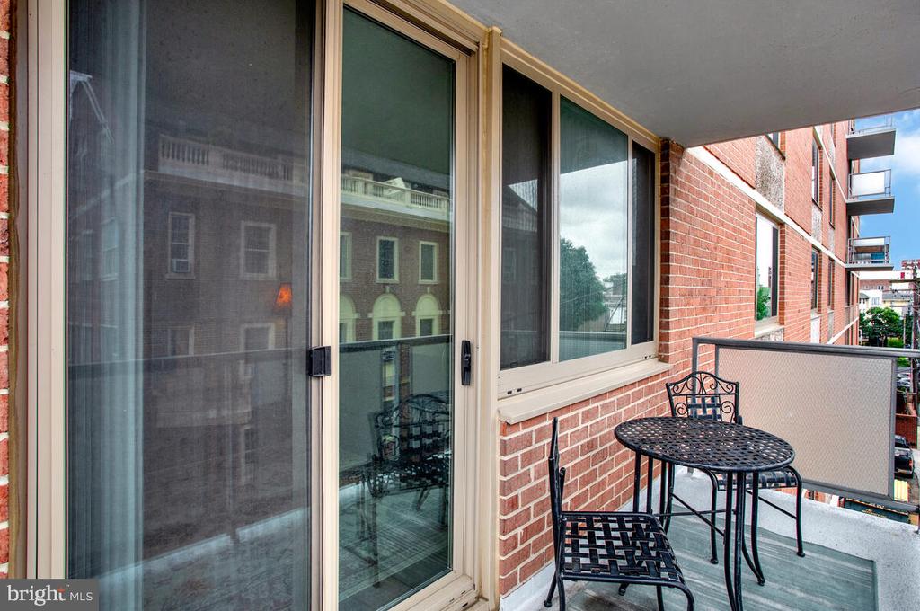 1 E University Pkwy #410