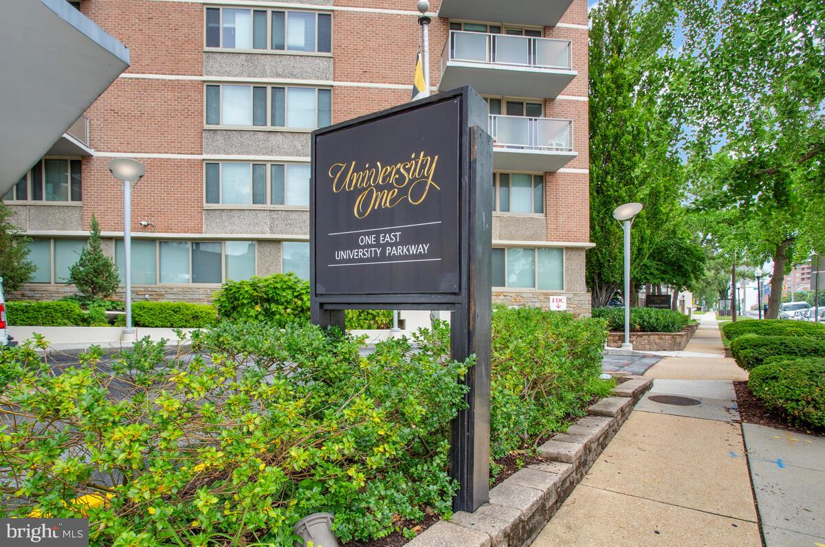 1 E University Pkwy #410